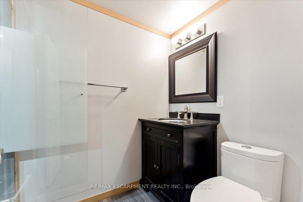 Photo 29 of 125 Westchester Crescent, St. Catharines, E. Chester — HOMEH