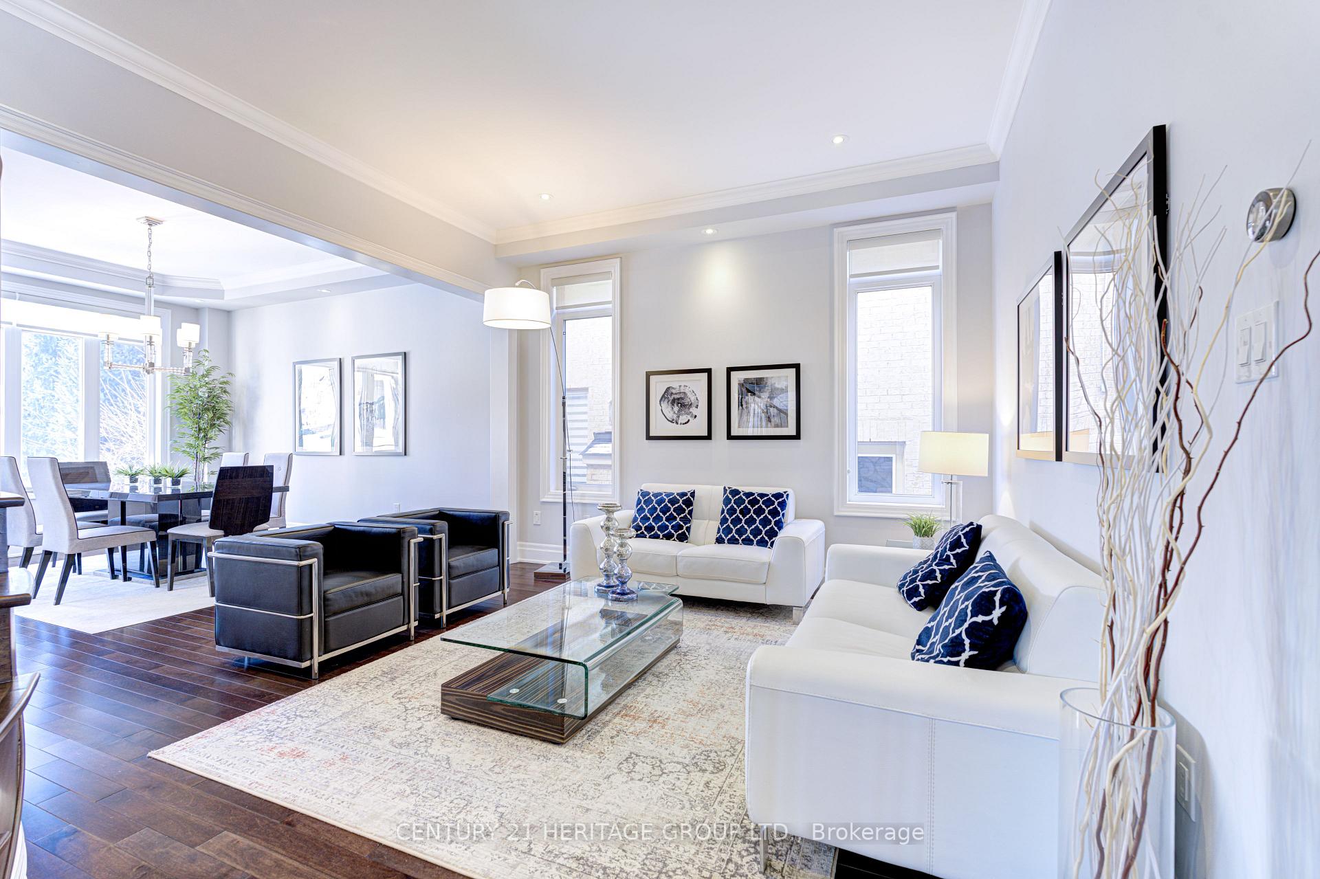 Photo 7 of 8 Chinzan Way, Brampton, Credit Valley — HOMEH