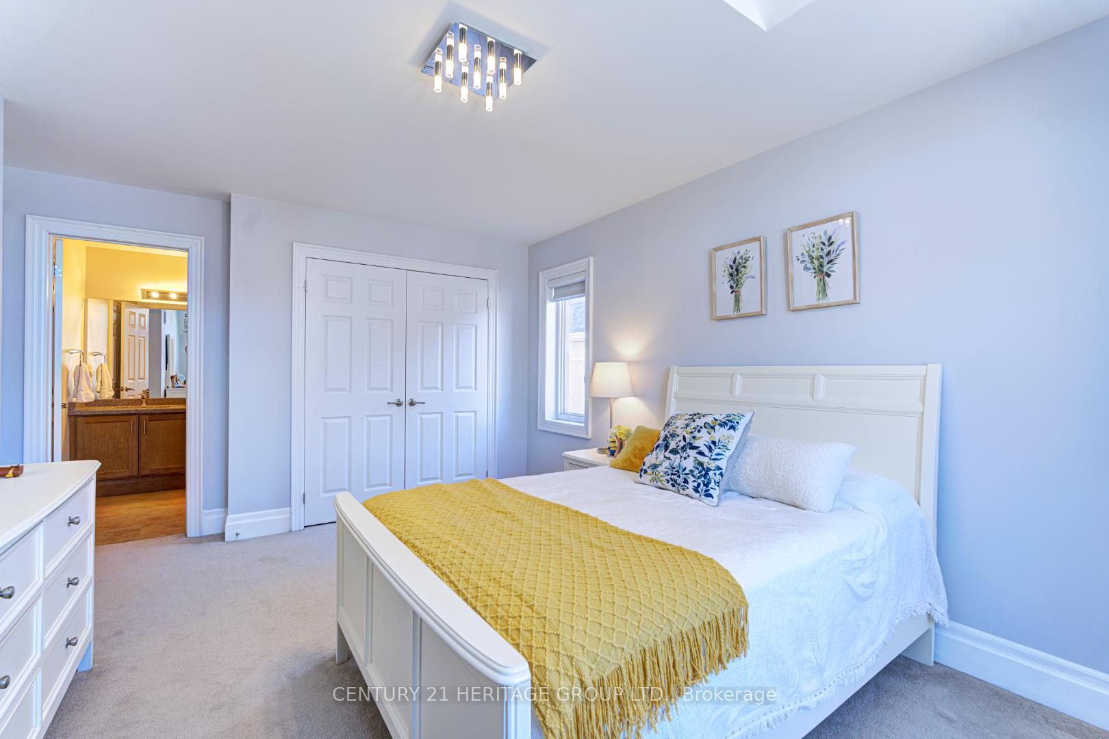 Photo 23 of 8 Chinzan Way, Brampton, Credit Valley — HOMEH