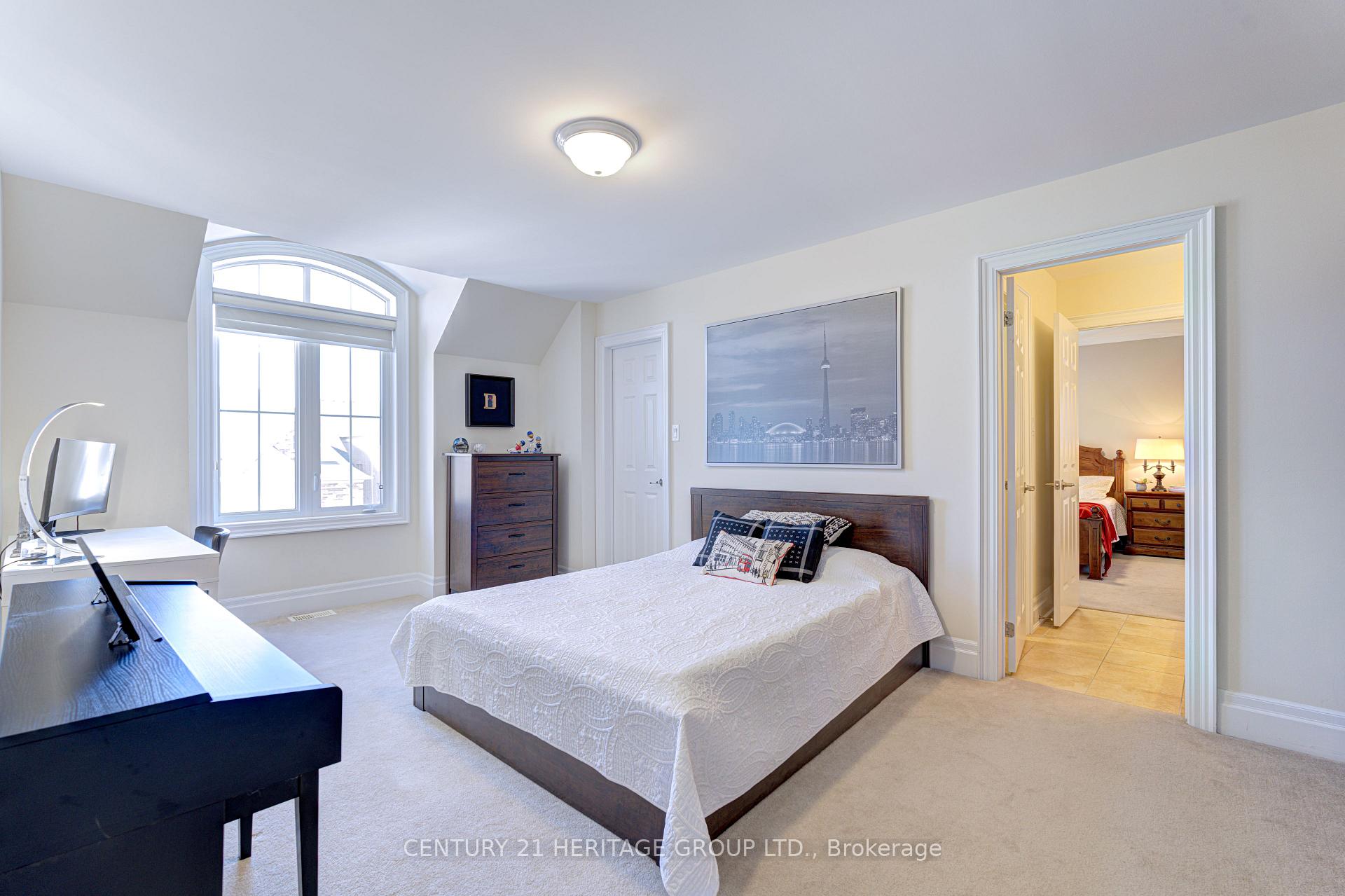 Photo 24 of 8 Chinzan Way, Brampton, Credit Valley — HOMEH