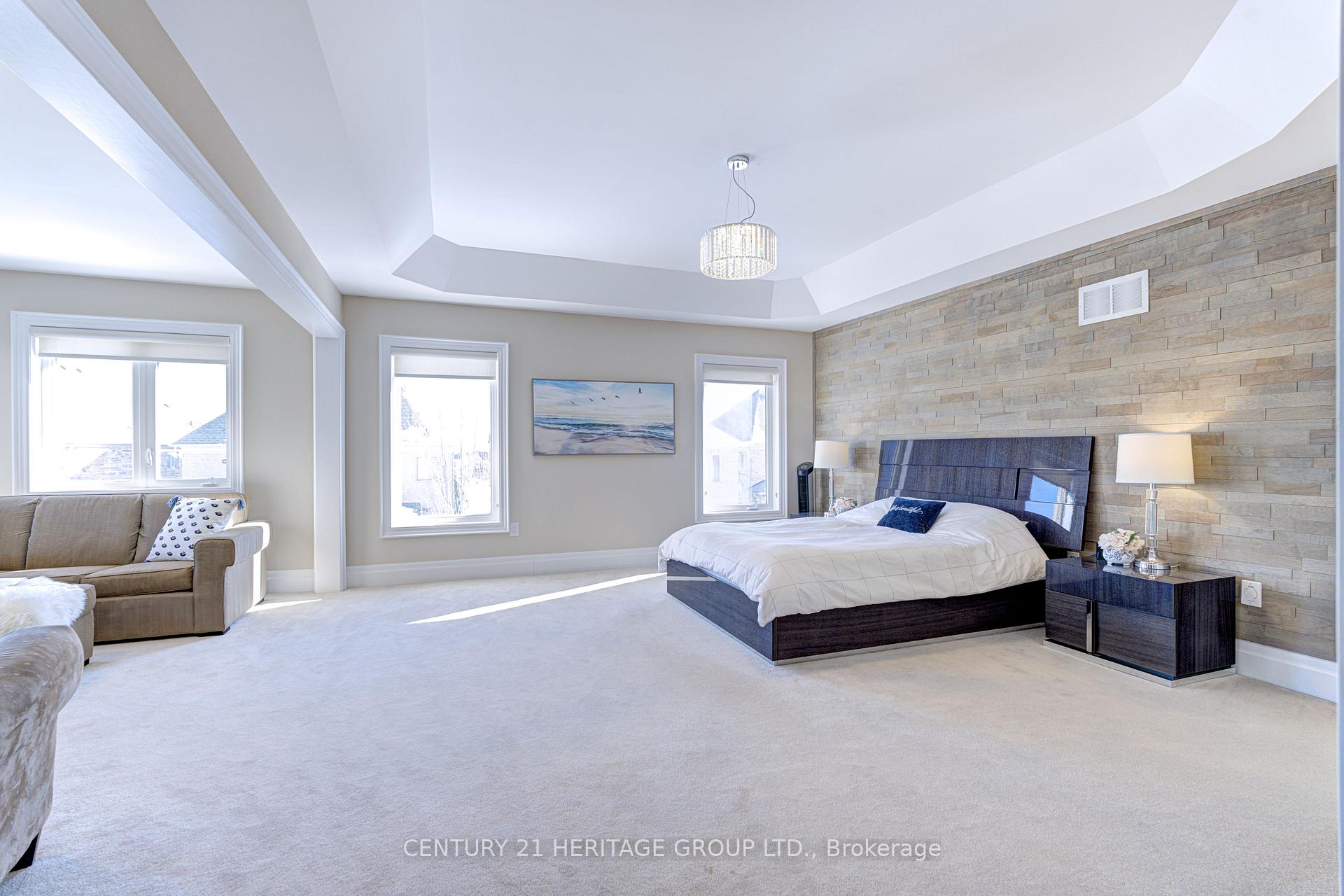 Photo 31 of 8 Chinzan Way, Brampton, Credit Valley — HOMEH