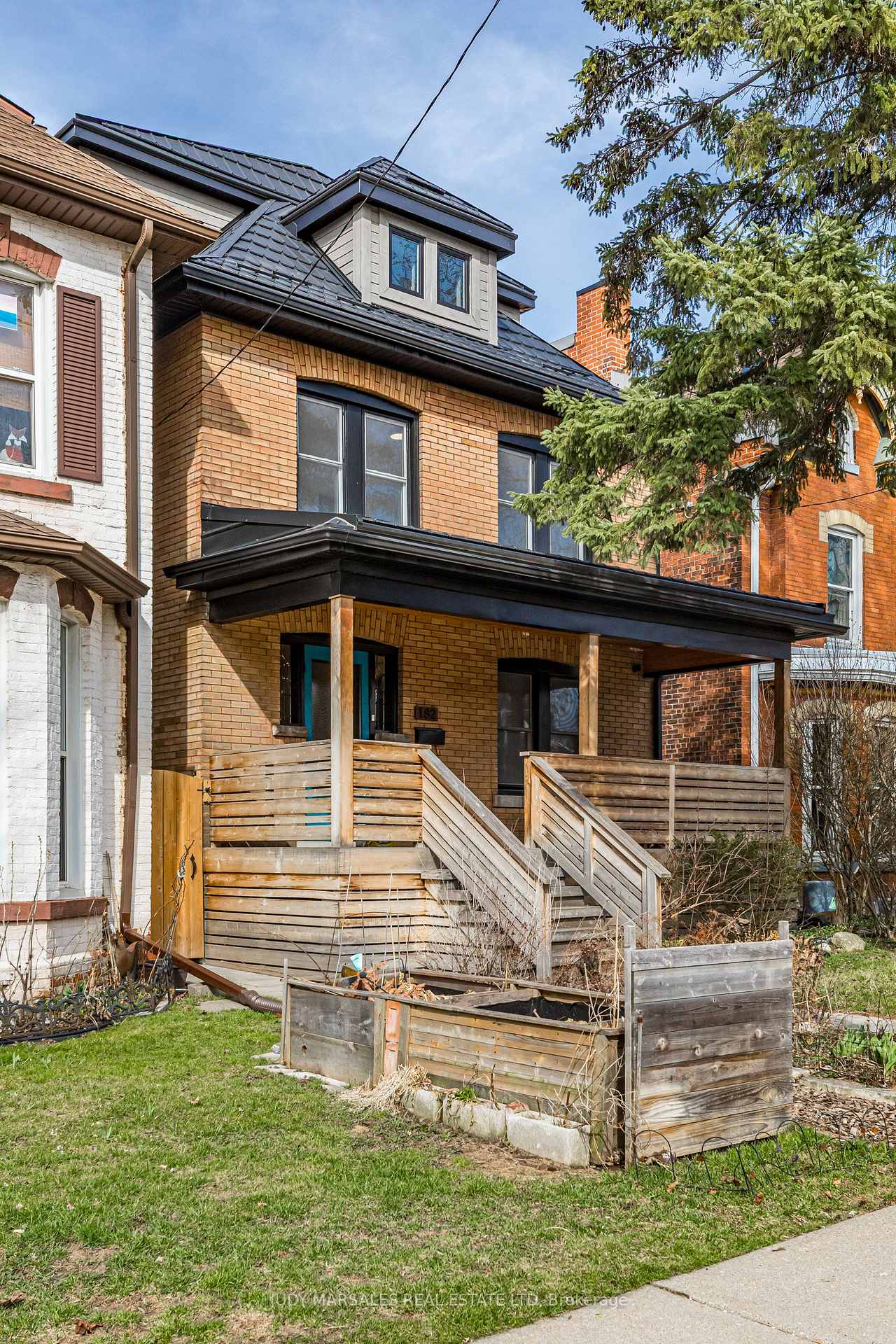 Photo 2 of 182 Herkimer Street, Hamilton, Kirkendall — HOMEH