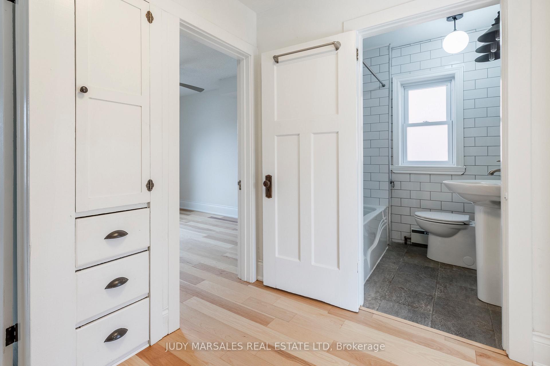 Photo 21 of 182 Herkimer Street, Hamilton, Kirkendall — HOMEH