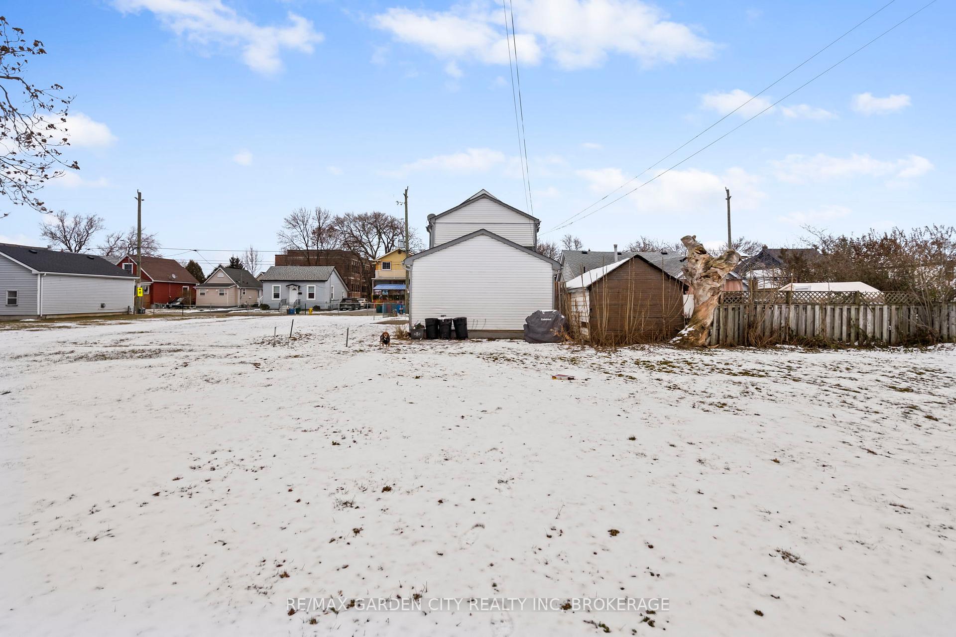 Photo 16 of 27 Vine Street S, St. Catharines, E. Chester — HOMEH