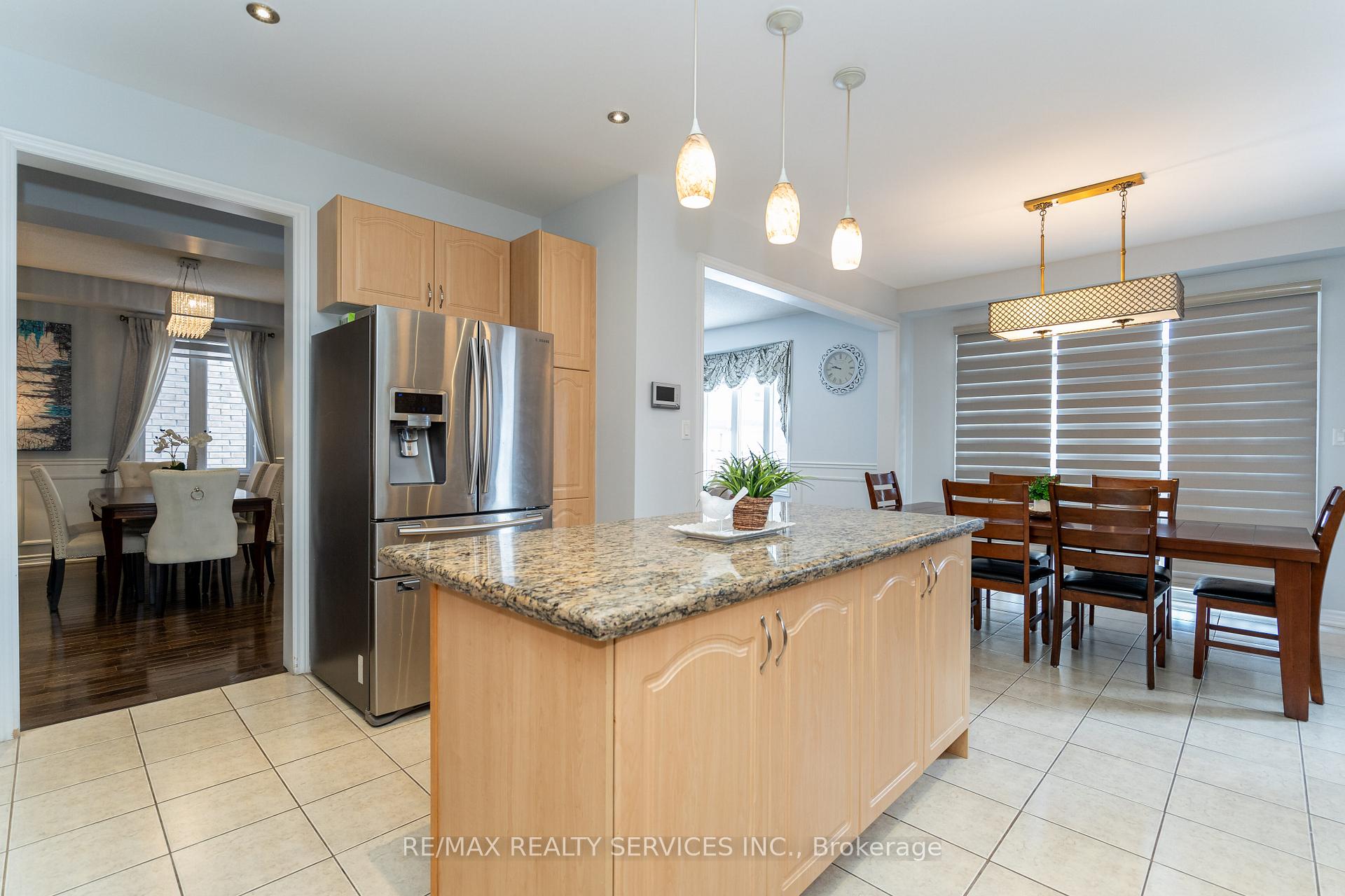 Photo 16 of 35 Cirillo Street, Brampton, Credit Valley — HOMEH