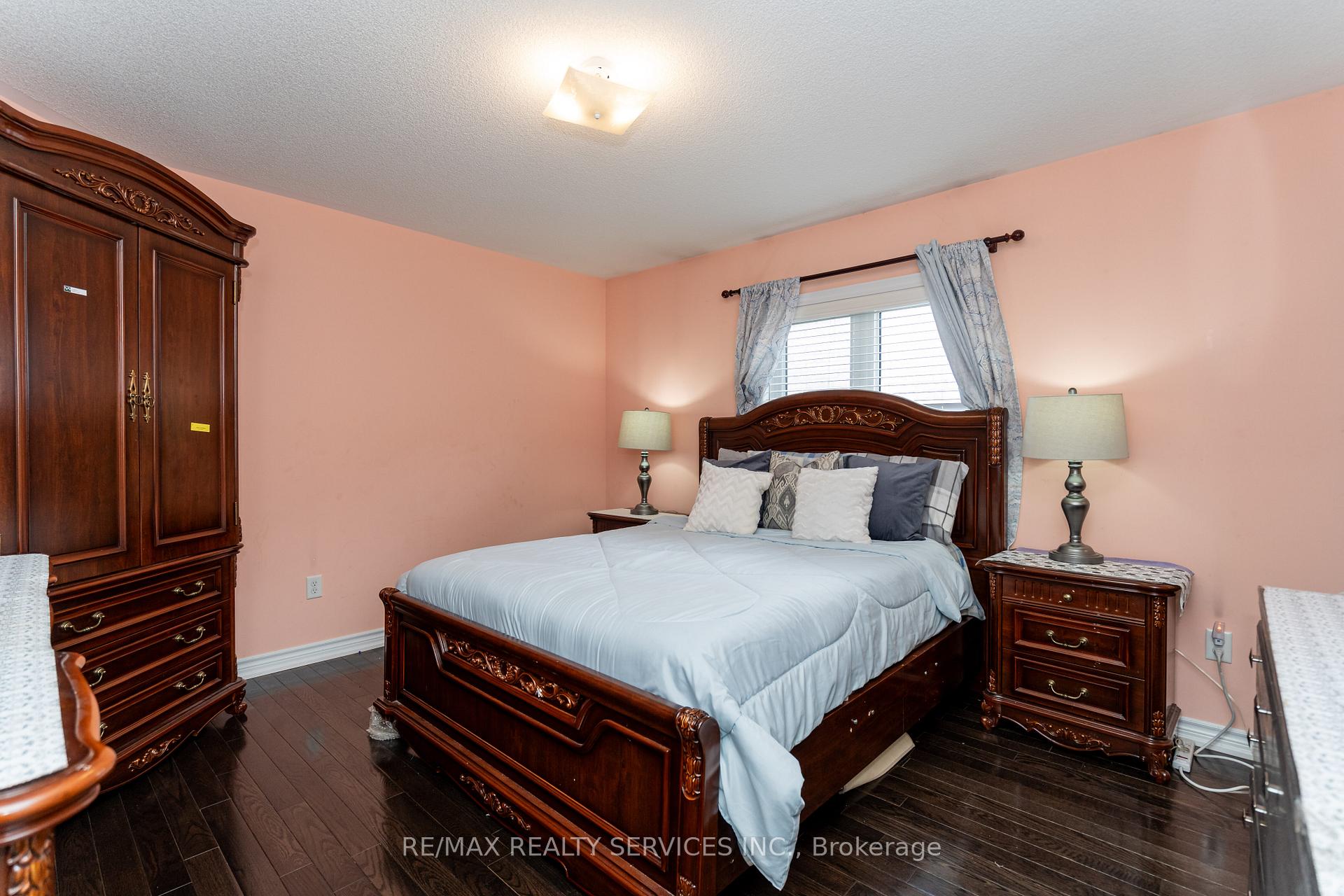 Photo 31 of 35 Cirillo Street, Brampton, Credit Valley — HOMEH