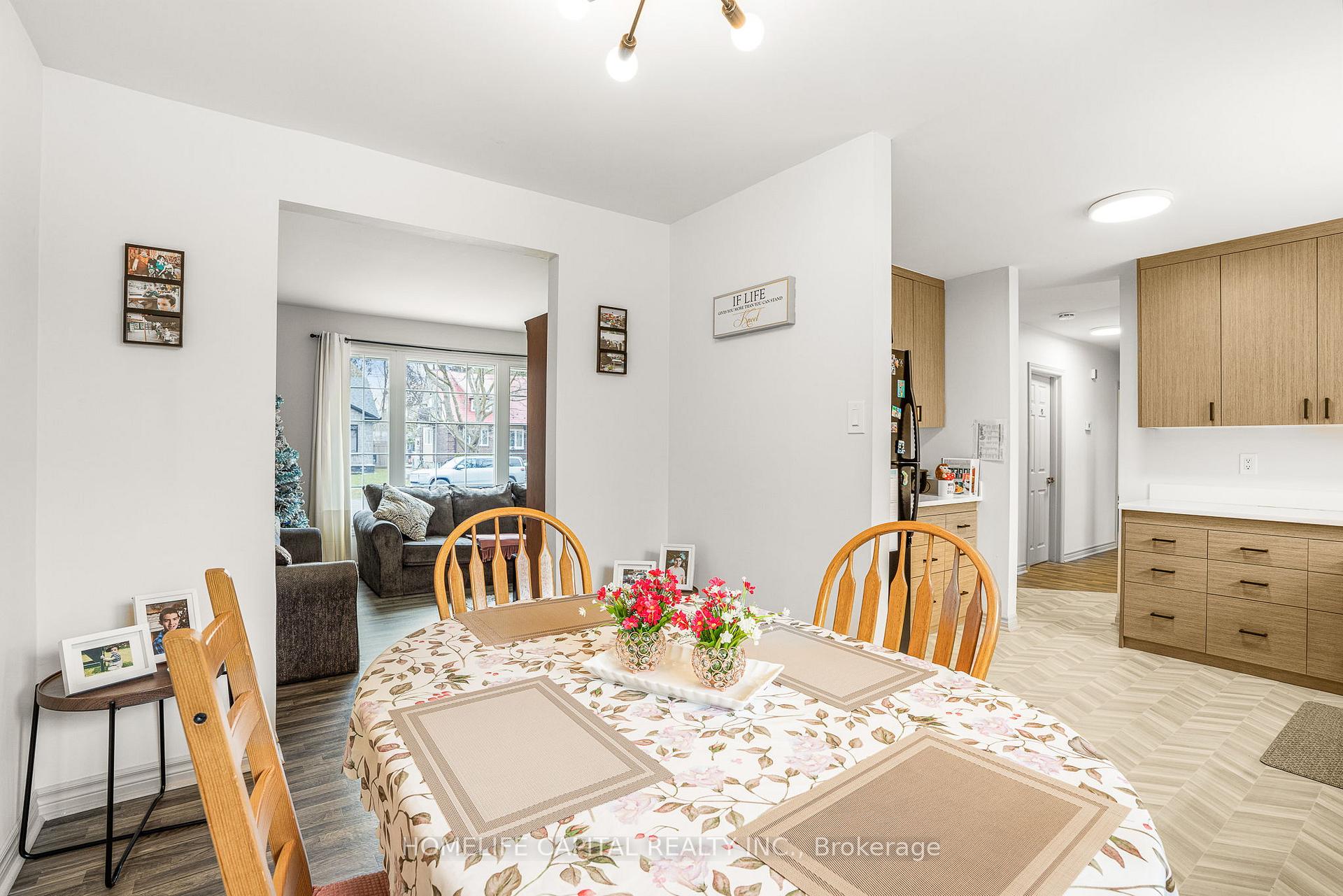 Photo 12 of 43 A Norway Spruce Street, Ottawa, Stittsville (South) — HOMEH