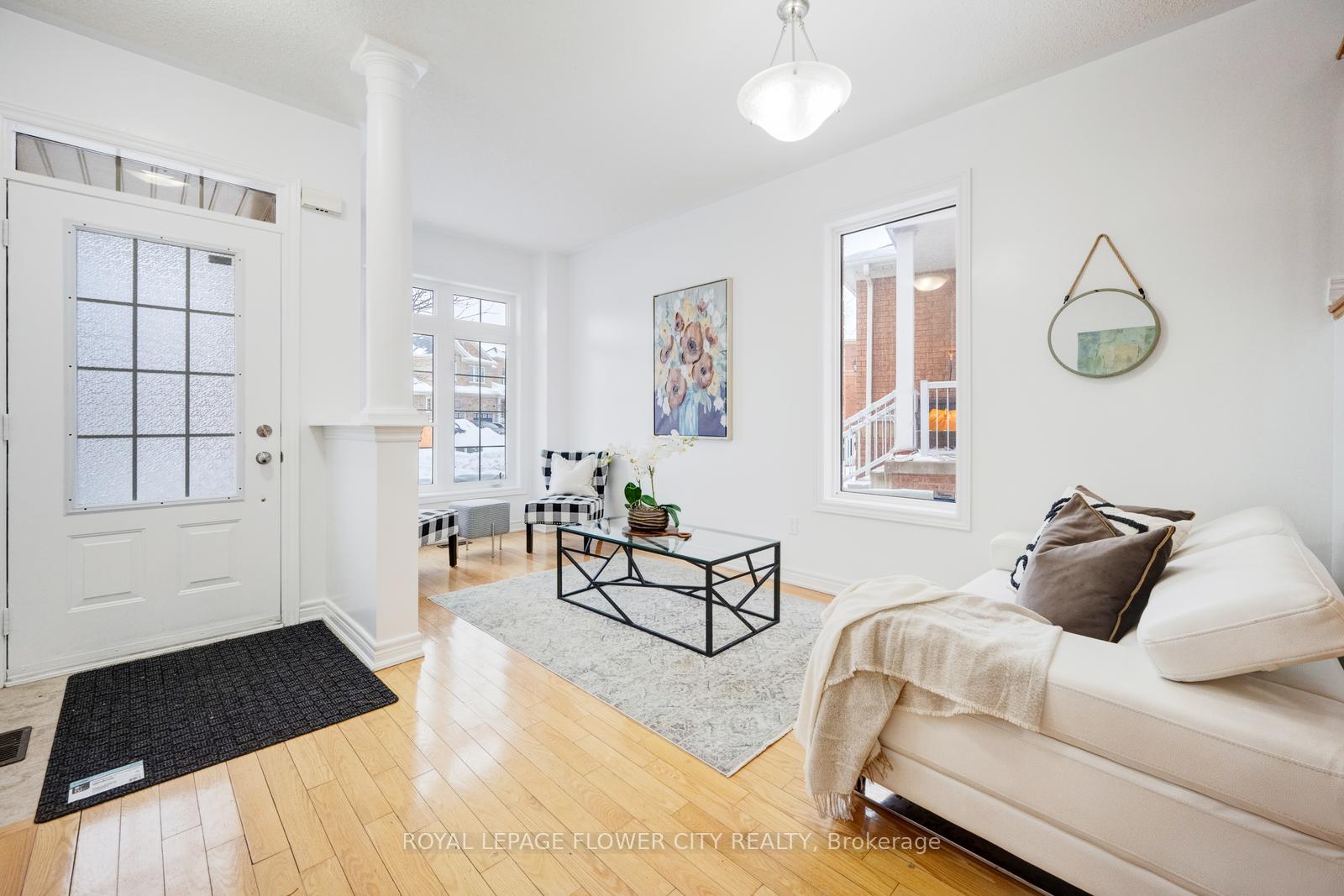 Photo 7 of 3 Calm Waters Crescent, Brampton, Madoc — HOMEH