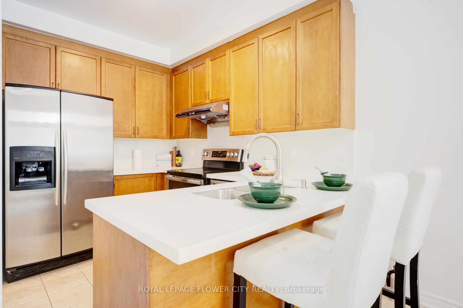 Photo 13 of 3 Calm Waters Crescent, Brampton, Madoc — HOMEH