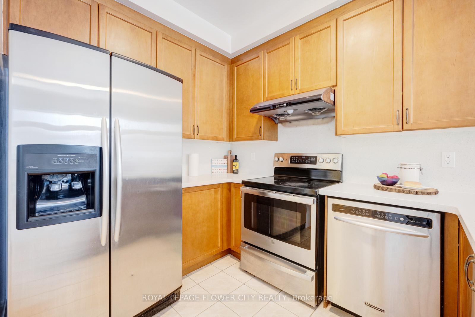 Photo 15 of 3 Calm Waters Crescent, Brampton, Madoc — HOMEH