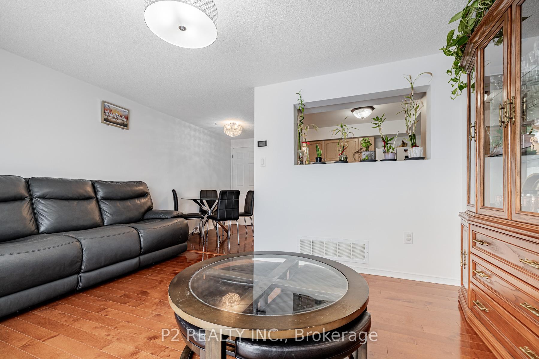 Photo 15 of 55 Srigley Street, Barrie, Holly — HOMEH