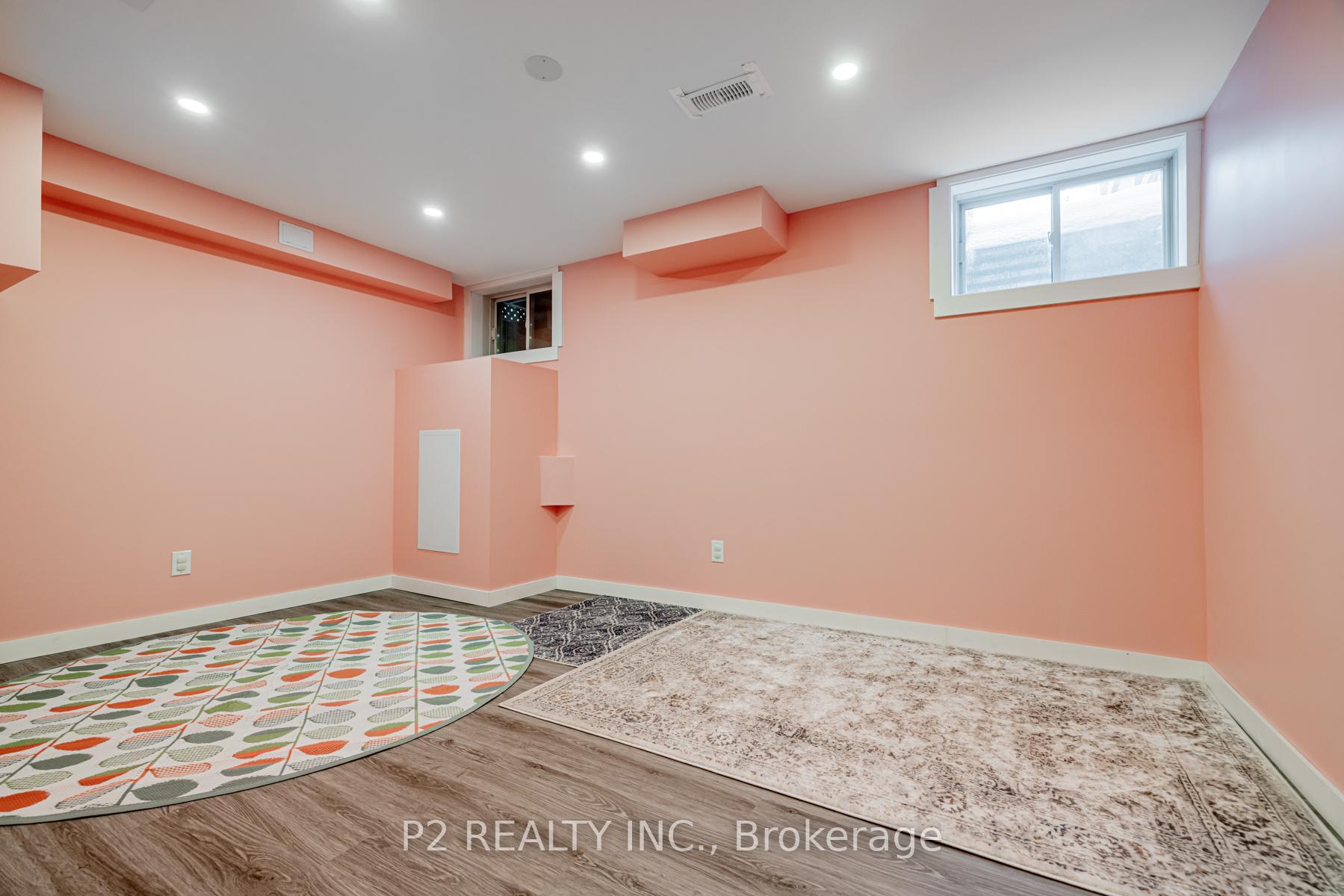 Photo 20 of 55 Srigley Street, Barrie, Holly — HOMEH