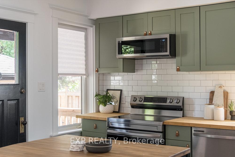 Photo 18 of 113 Eastbourne Avenue, Hamilton, St. Clair — HOMEH