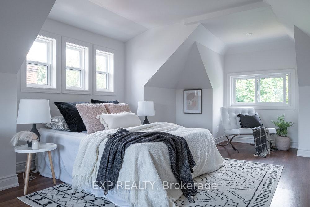 Photo 30 of 113 Eastbourne Avenue, Hamilton, St. Clair — HOMEH