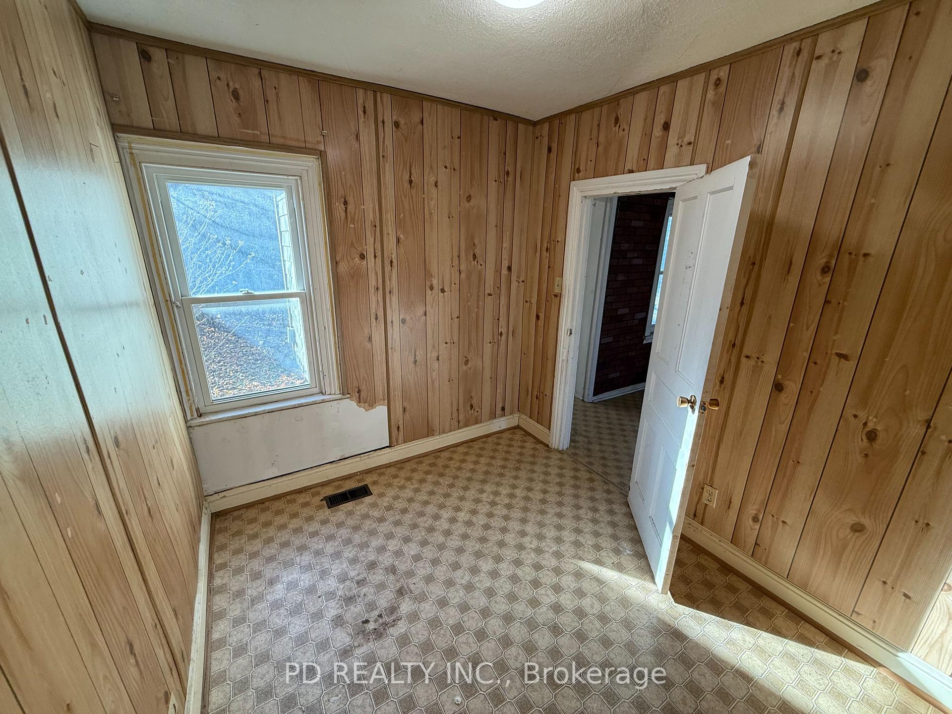 Photo 15 of 28 Harrison Avenue, Hamilton, Homeside — HOMEH