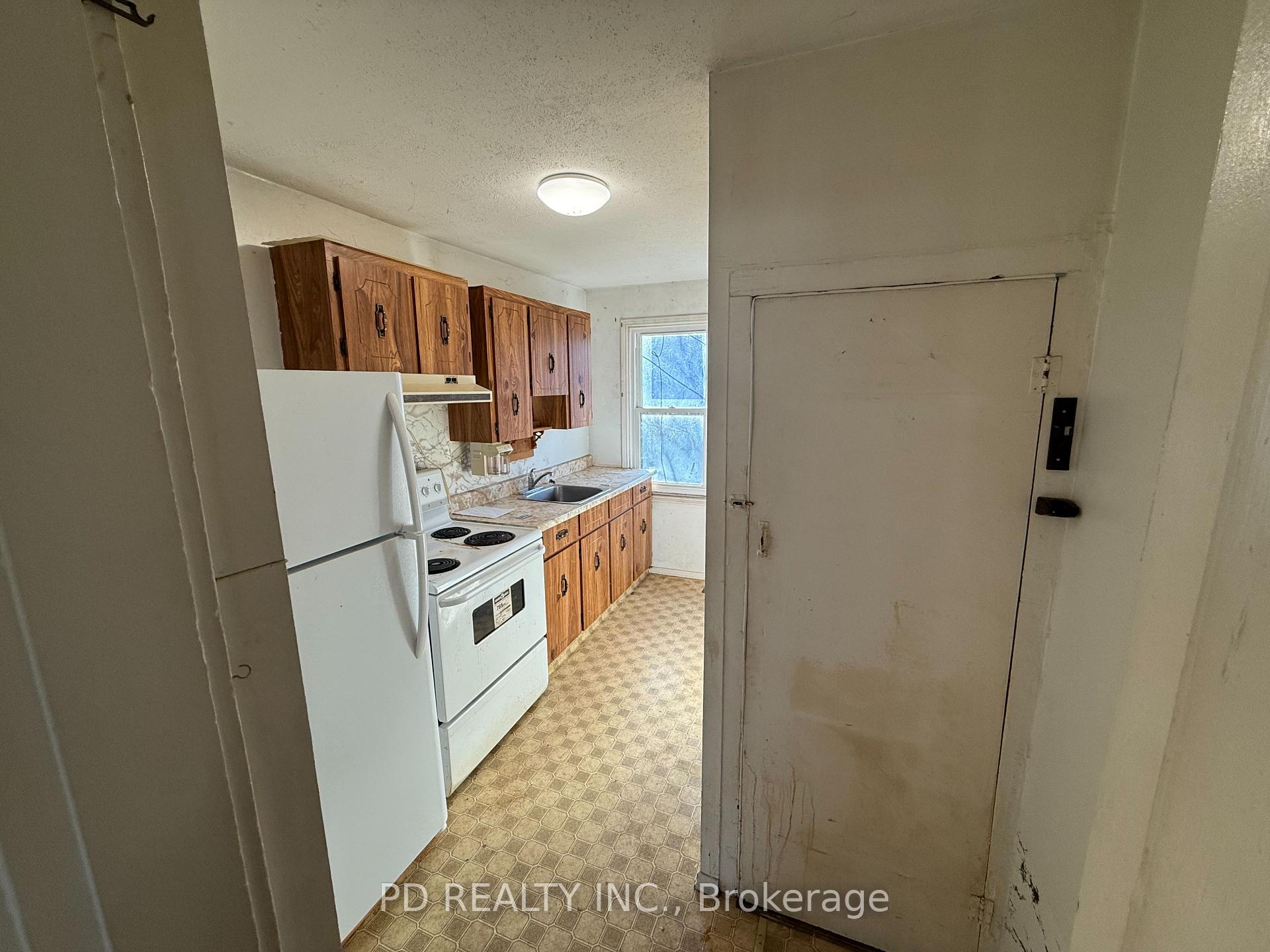 Photo 16 of 28 Harrison Avenue, Hamilton, Homeside — HOMEH
