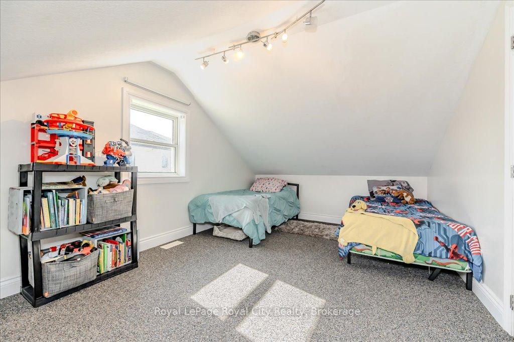 Photo 1 of 1257 Old 8 Highway, Hamilton, Rural Flamborough — HOMEH