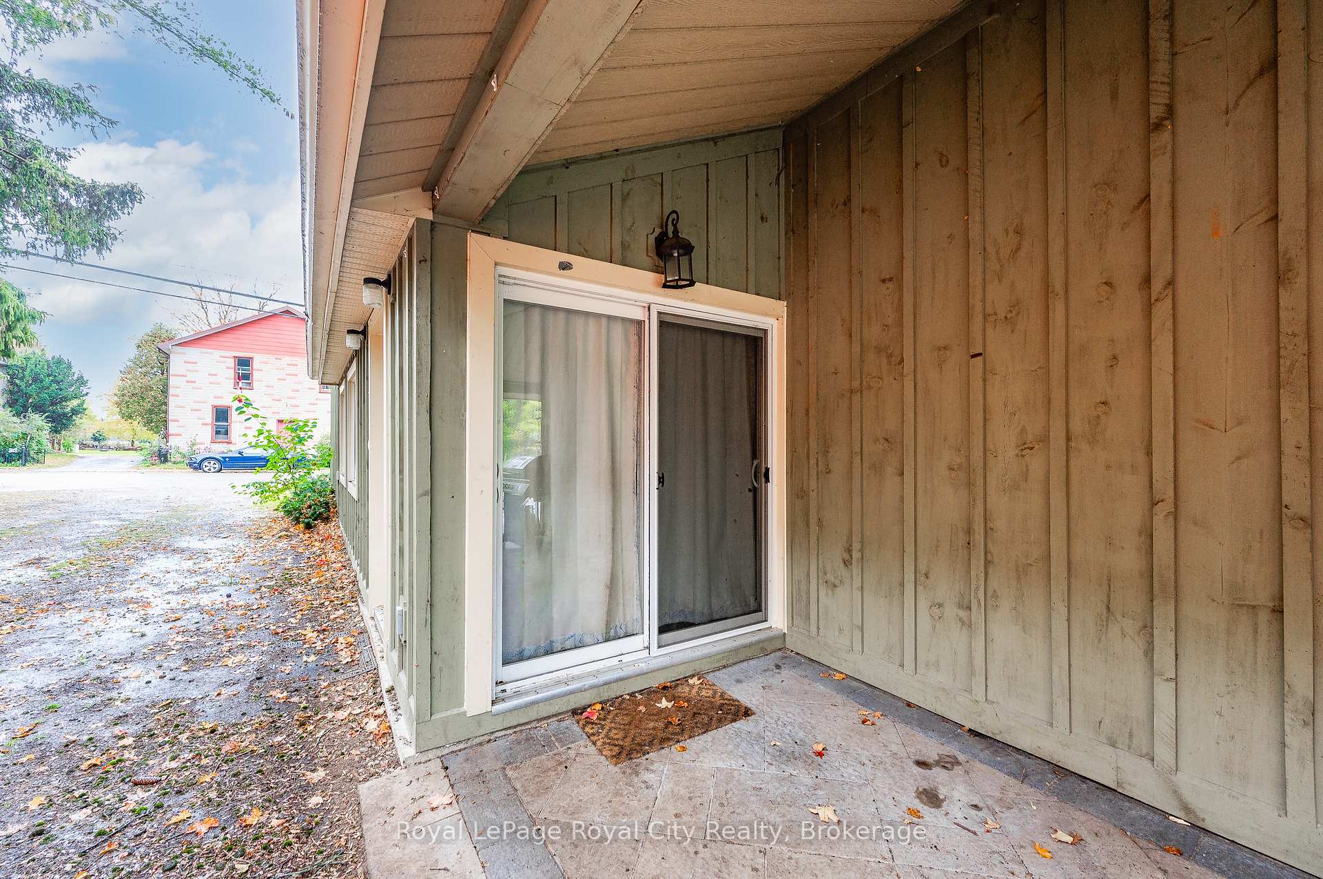 Photo 9 of 1257 Old 8 Highway, Hamilton, Rural Flamborough — HOMEH