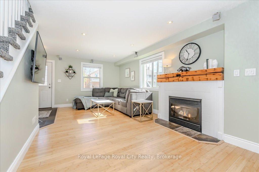 Photo 15 of 1257 Old 8 Highway, Hamilton, Rural Flamborough — HOMEH