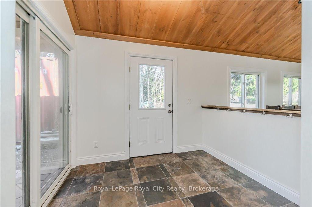 Photo 33 of 1257 Old 8 Highway, Hamilton, Rural Flamborough — HOMEH