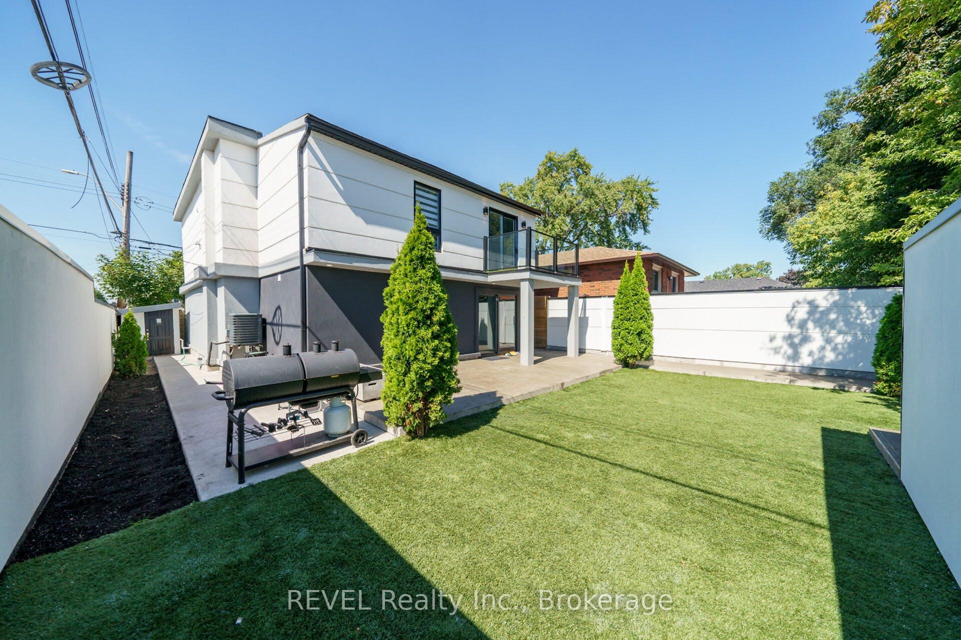 Photo 25 of 56 Frederick Avenue, Hamilton, Crown Point — HOMEH