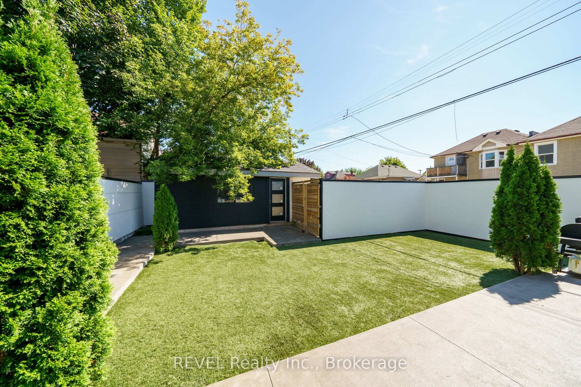 Photo 26 of 56 Frederick Avenue, Hamilton, Crown Point — HOMEH