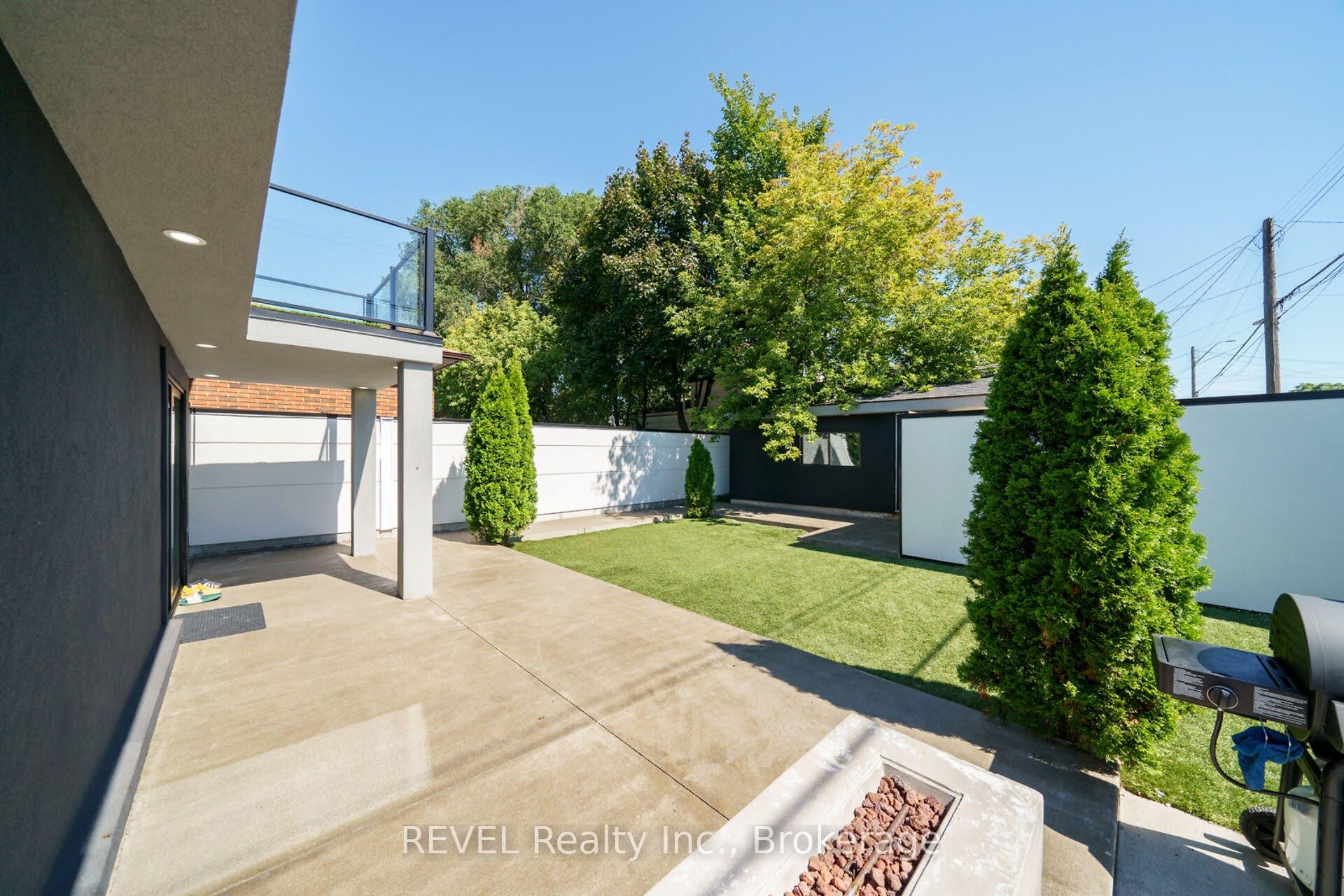 Photo 28 of 56 Frederick Avenue, Hamilton, Crown Point — HOMEH