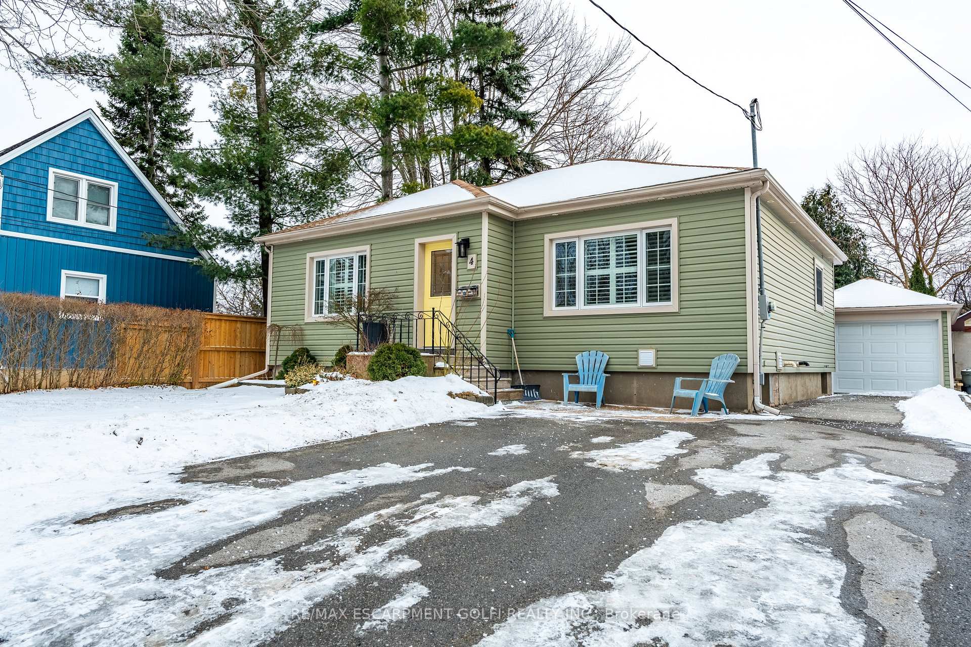 Photo 3 of 4 Melba Road, St. Catharines, Carlton/Bunting — HOMEH