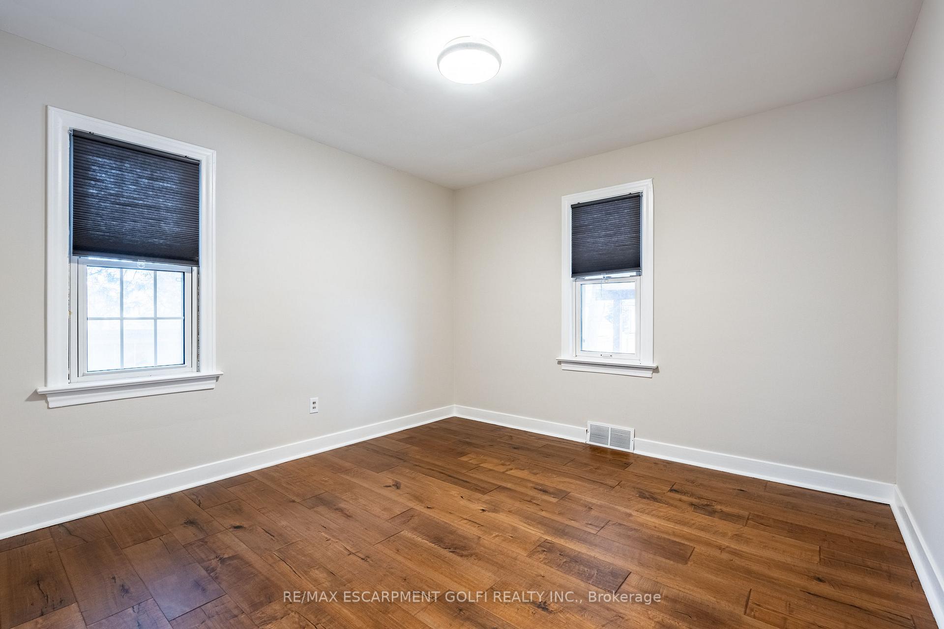 Photo 17 of 4 Melba Road, St. Catharines, Carlton/Bunting — HOMEH