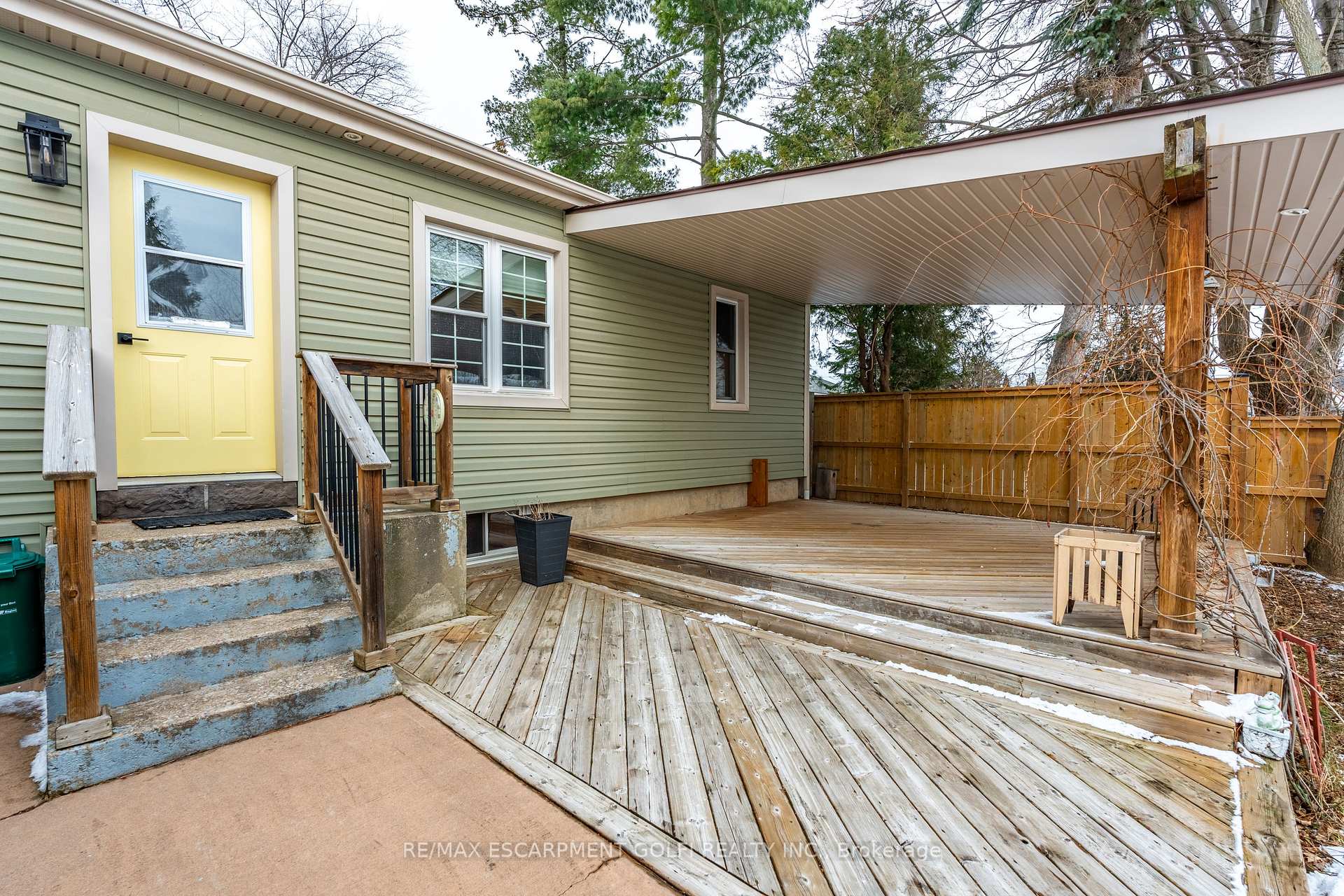 Photo 33 of 4 Melba Road, St. Catharines, Carlton/Bunting — HOMEH