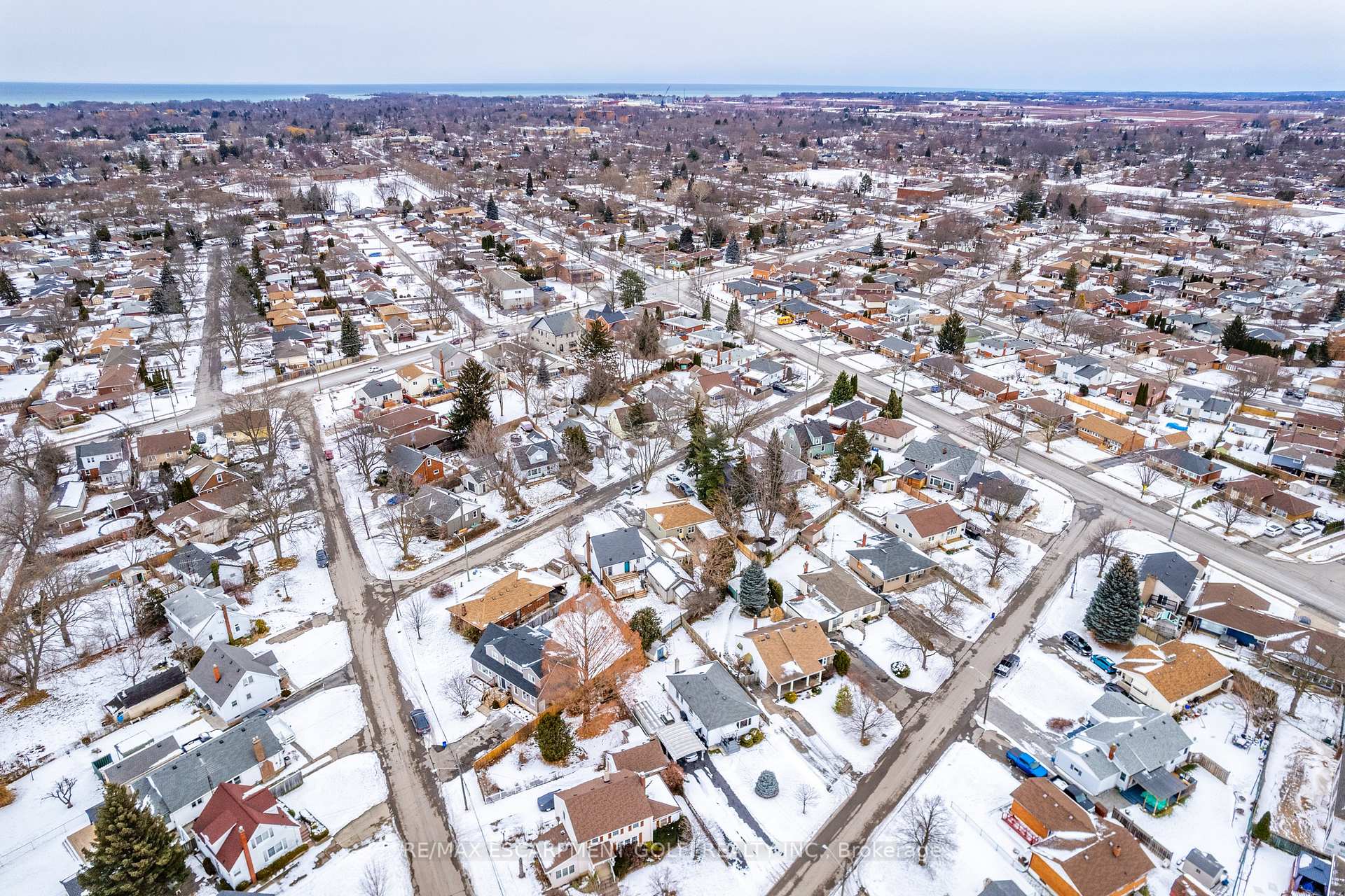 Photo 40 of 4 Melba Road, St. Catharines, Carlton/Bunting — HOMEH