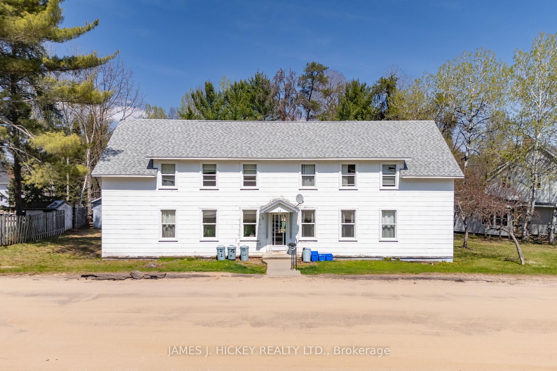 Front of 14 Huron Street