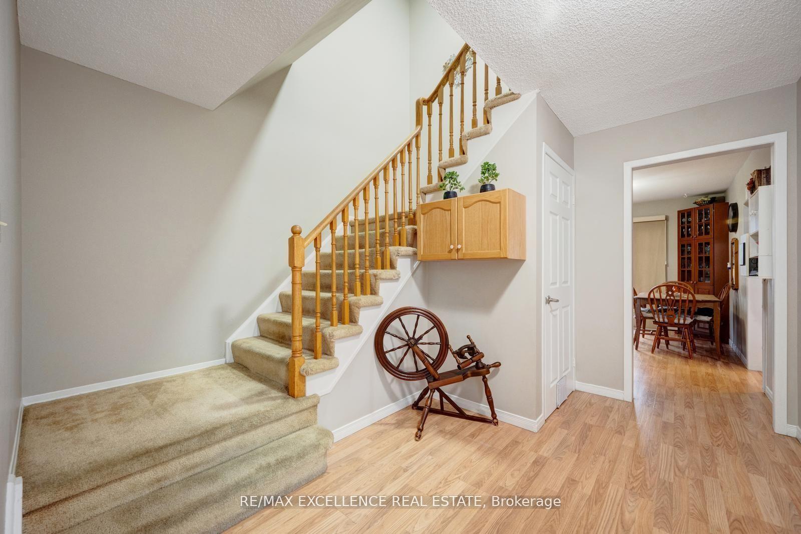 Photo 16 of 4 Brookview Road, Brampton, Brampton West — HOMEH