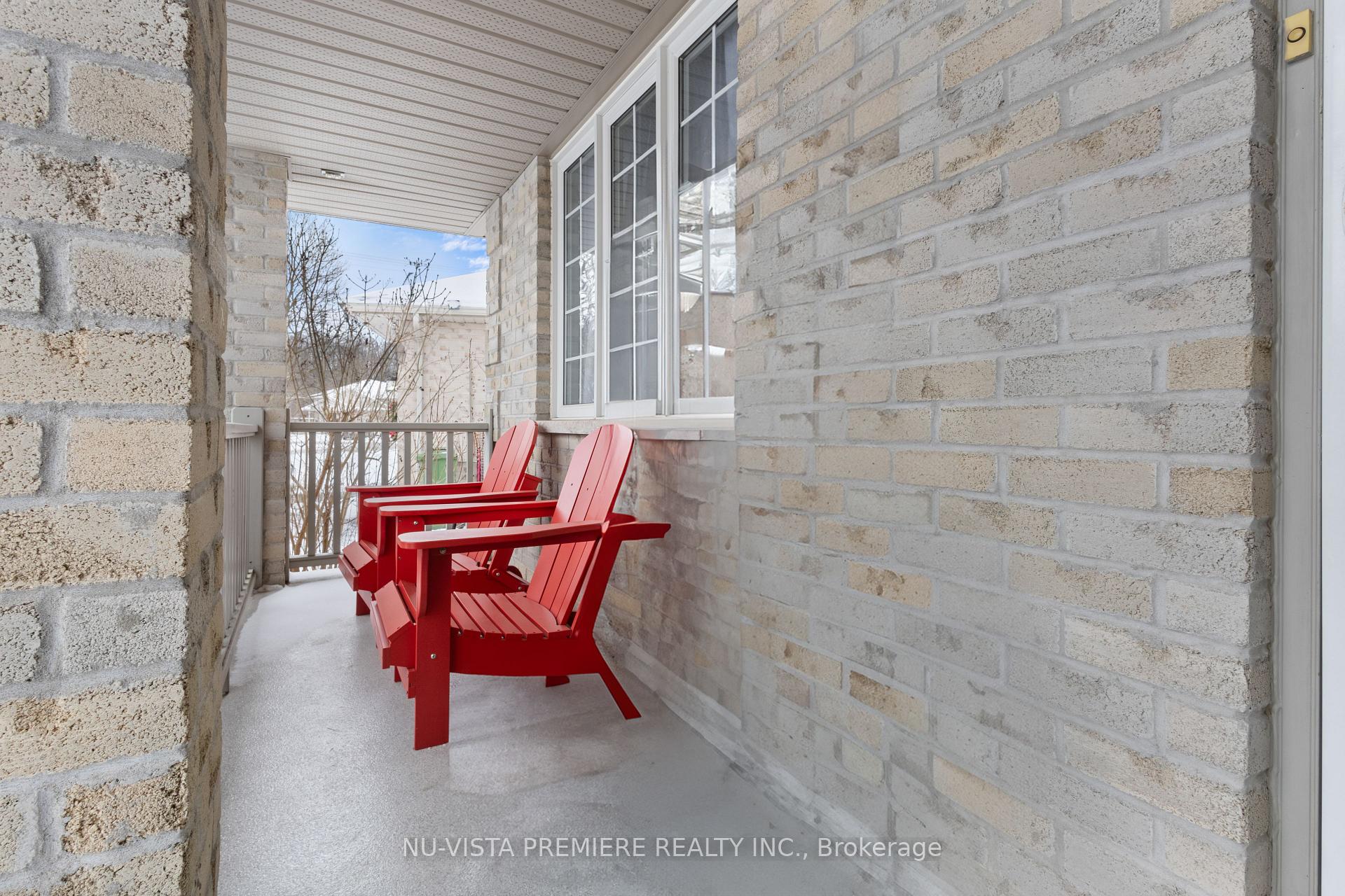 Photo 4 of 8 Linden Lane, St. Thomas — HOMEH