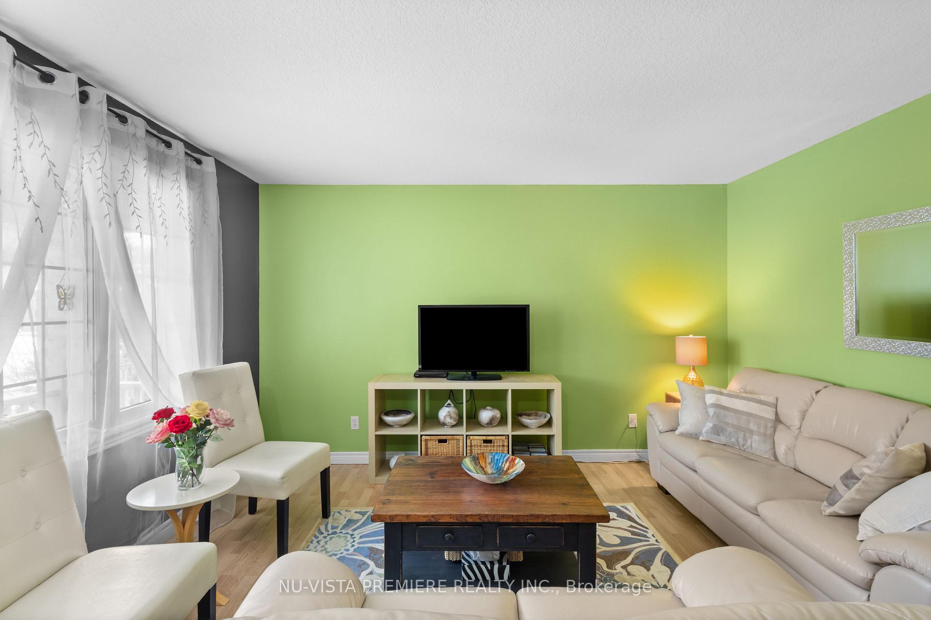Photo 6 of 8 Linden Lane, St. Thomas — HOMEH