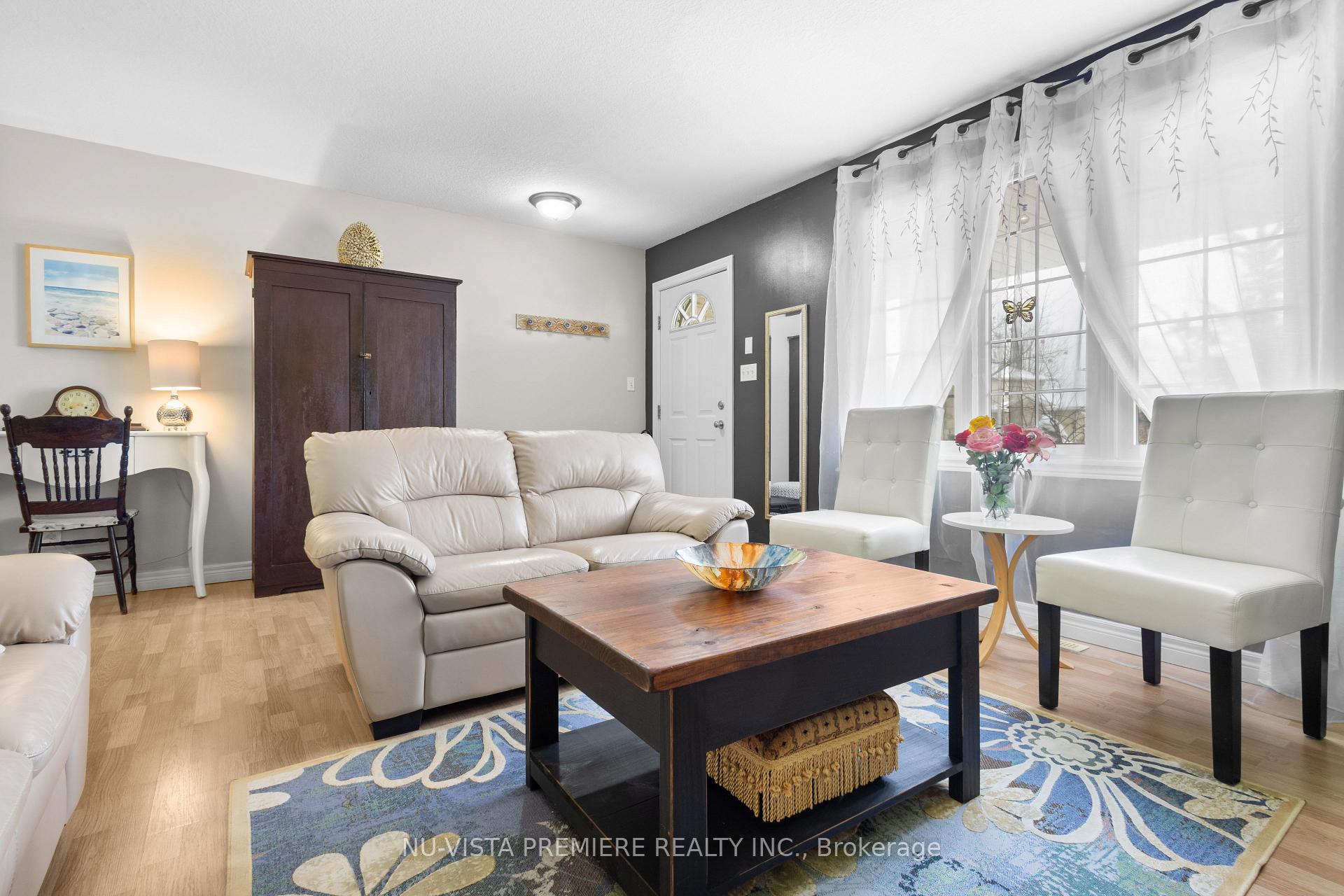 Photo 7 of 8 Linden Lane, St. Thomas — HOMEH