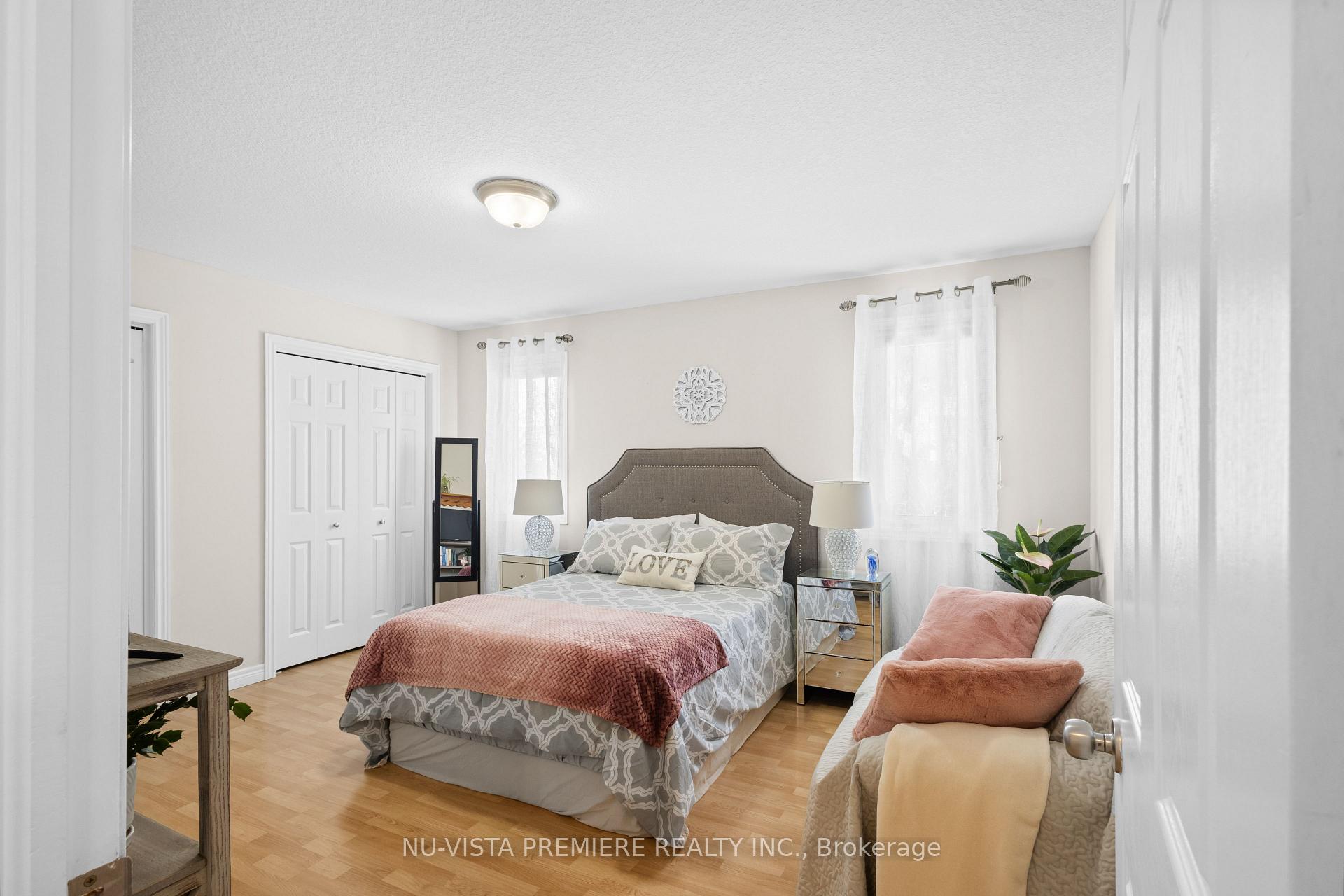 Photo 13 of 8 Linden Lane, St. Thomas — HOMEH