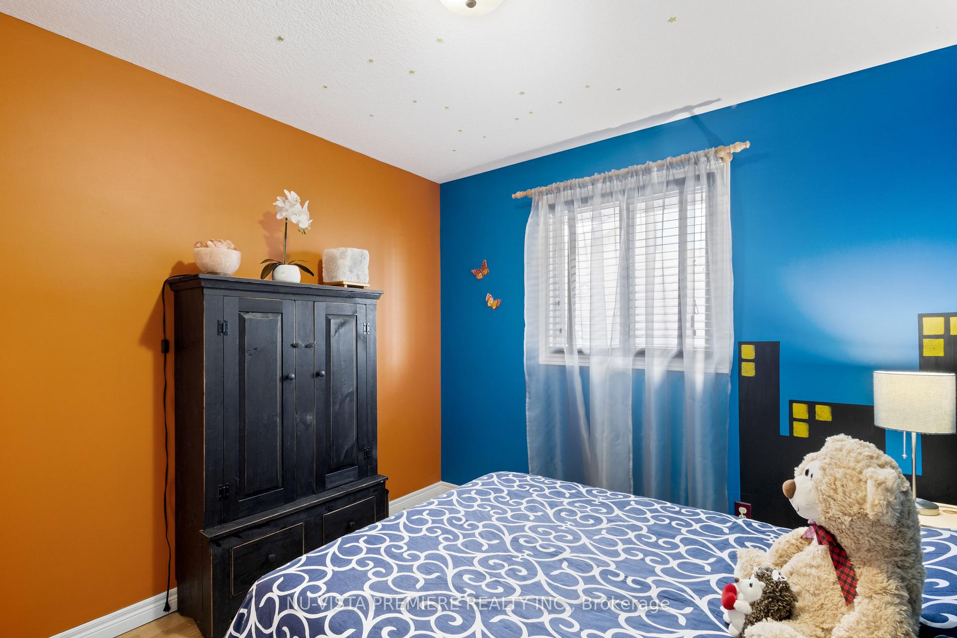 Photo 15 of 8 Linden Lane, St. Thomas — HOMEH