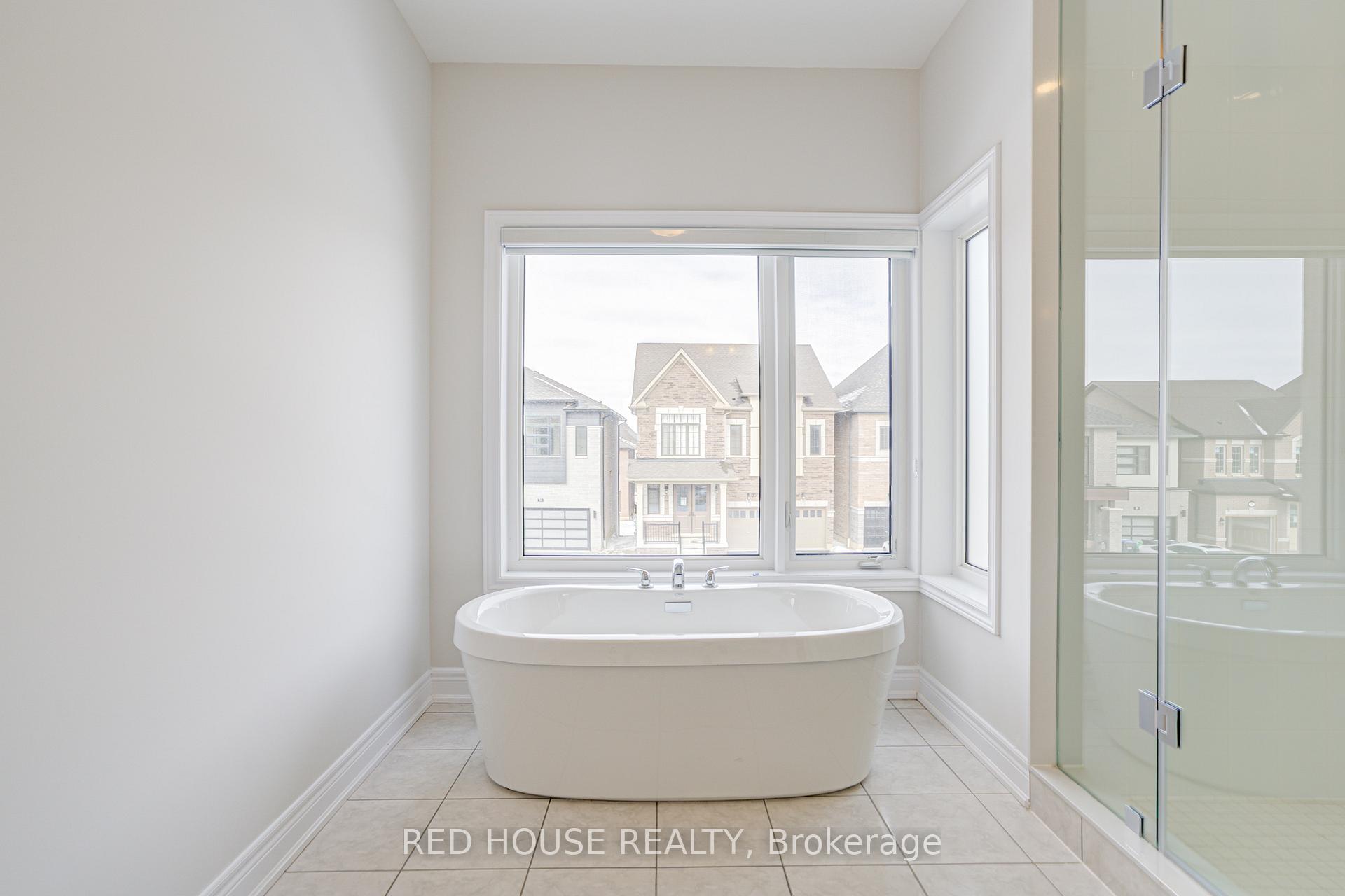 Photo 20 of 48 Keyworth Crescent, Brampton, Sandringham-Wellington North — HOMEH