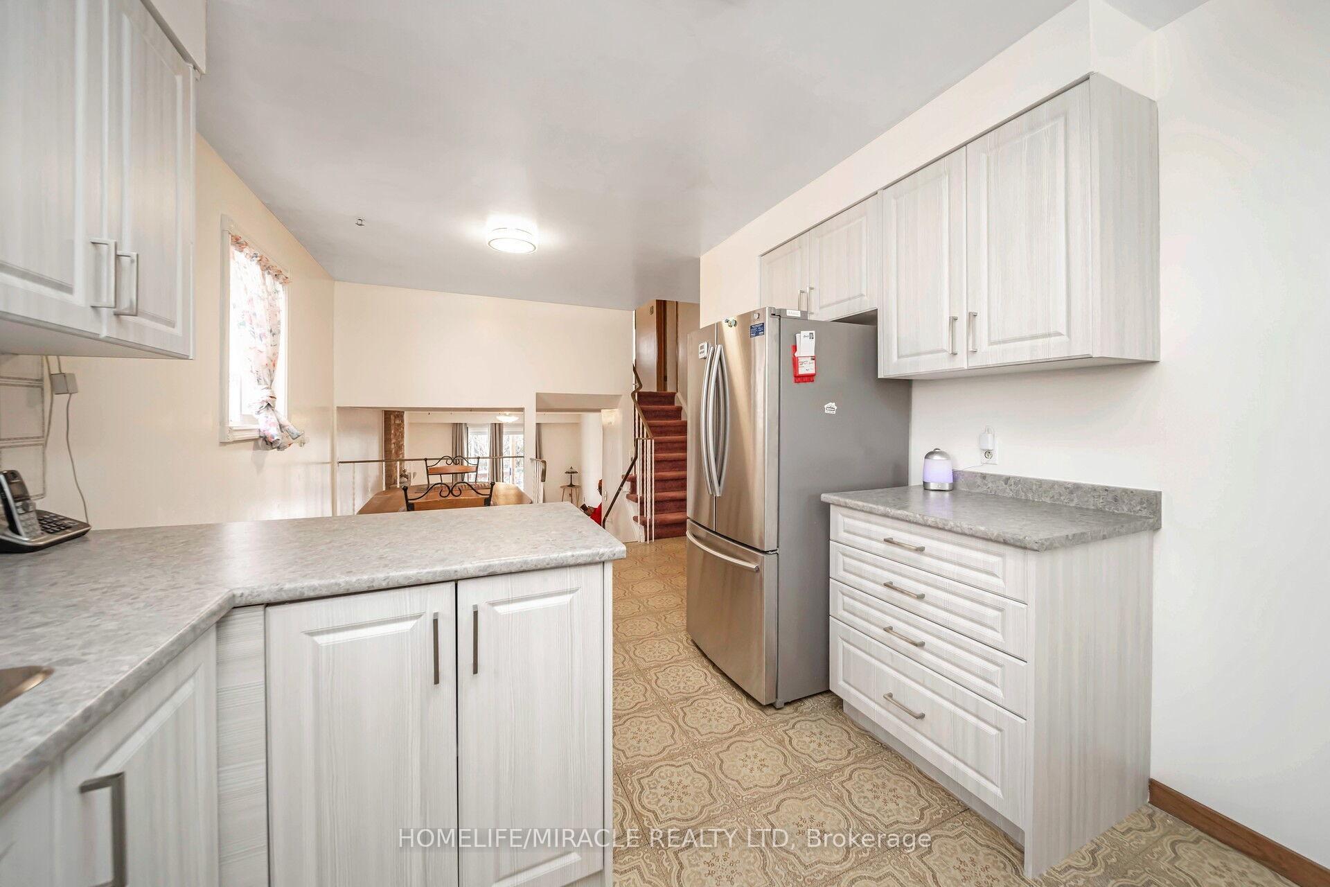 Photo 11 of 6 Fallway Road, Brampton, Madoc — HOMEH