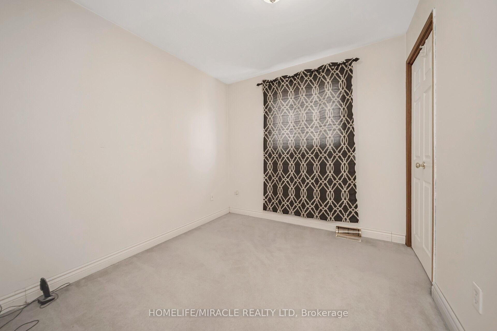 Photo 17 of 6 Fallway Road, Brampton, Madoc — HOMEH