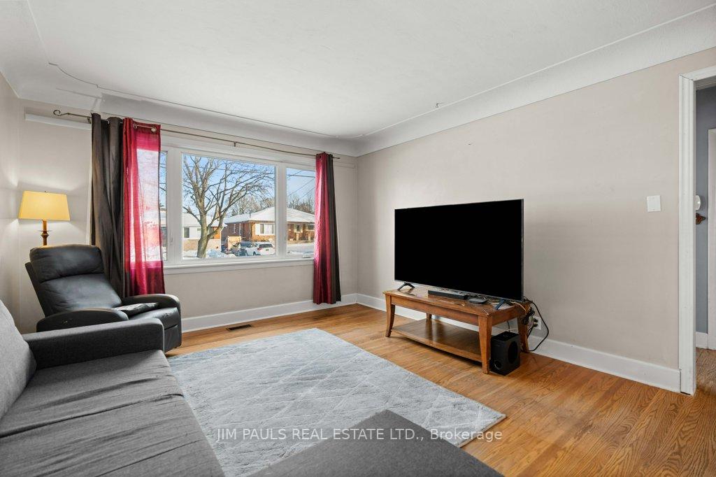 Photo 8 of 130 West 23rd Street, Hamilton, Westcliffe — HOMEH