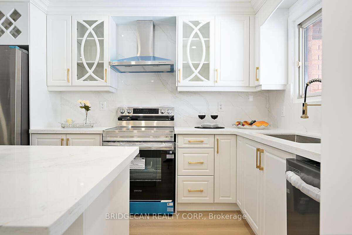 Photo 5 of 38 Dubarry Boulevard, Hamilton, Berrisfield — HOMEH