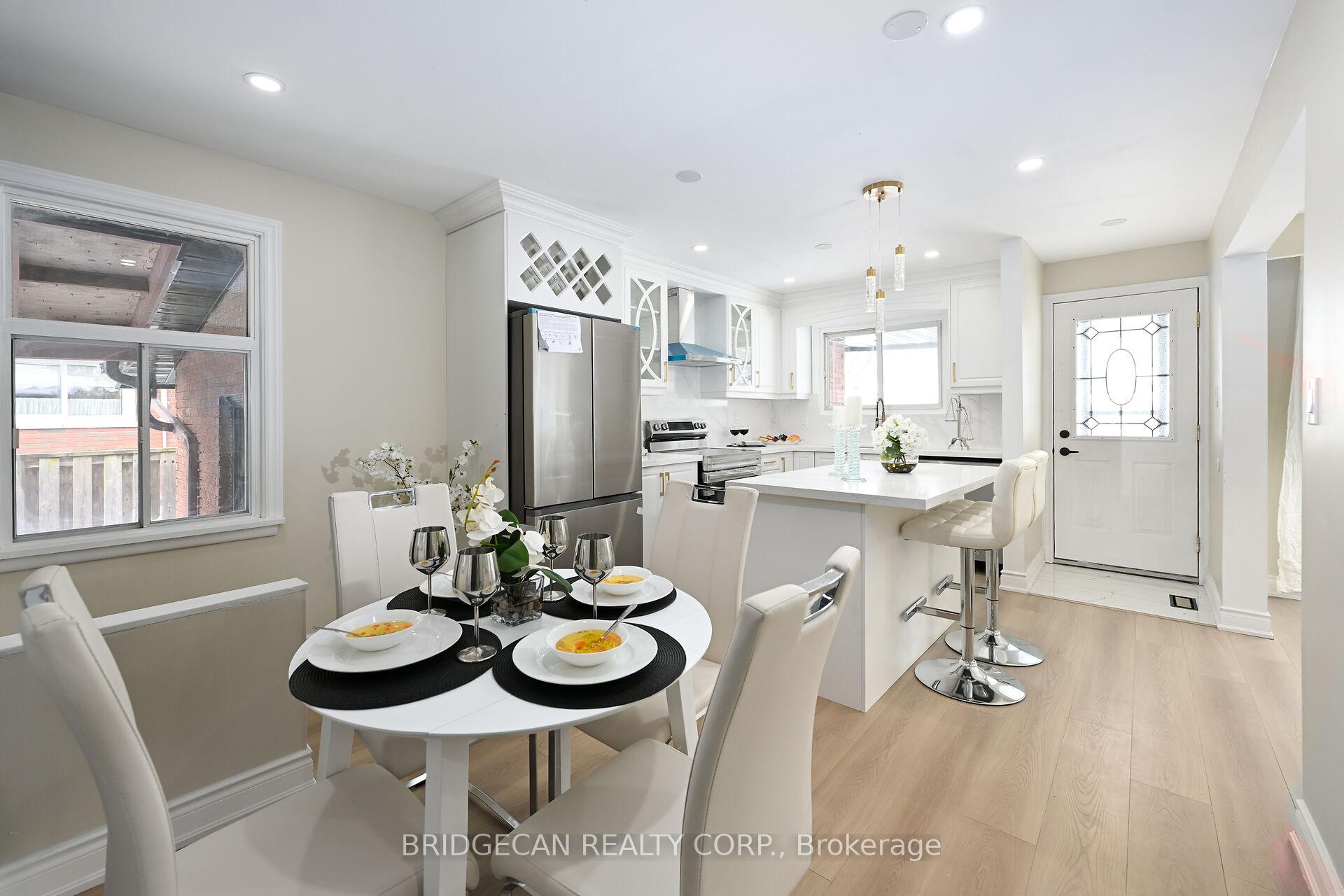 Photo 33 of 38 Dubarry Boulevard, Hamilton, Berrisfield — HOMEH
