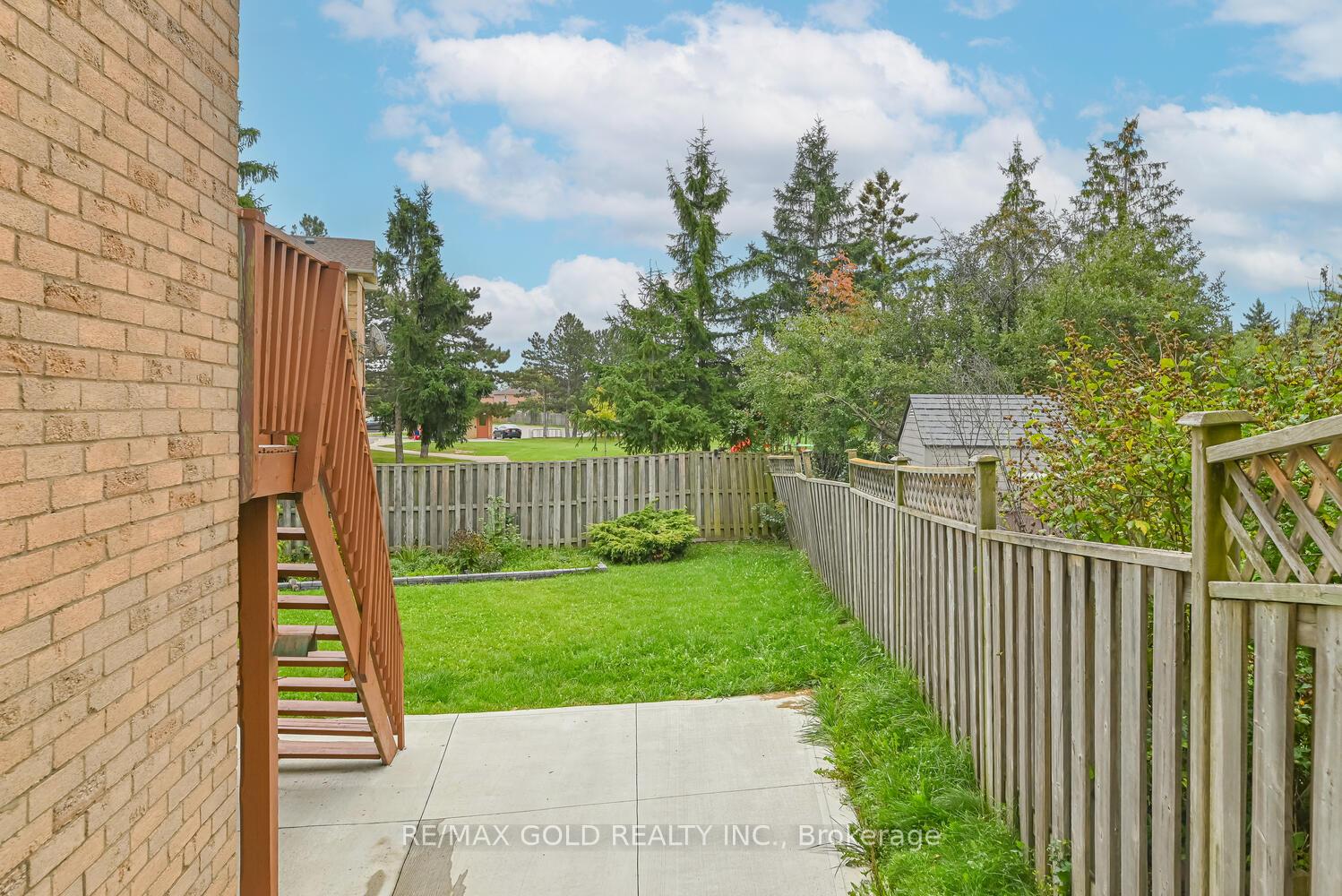 Photo 45 of 22 Niagara Place, Brampton, Westgate — HOMEH
