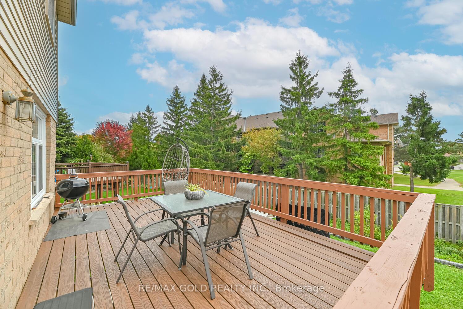 Photo 44 of 22 Niagara Place, Brampton, Westgate — HOMEH