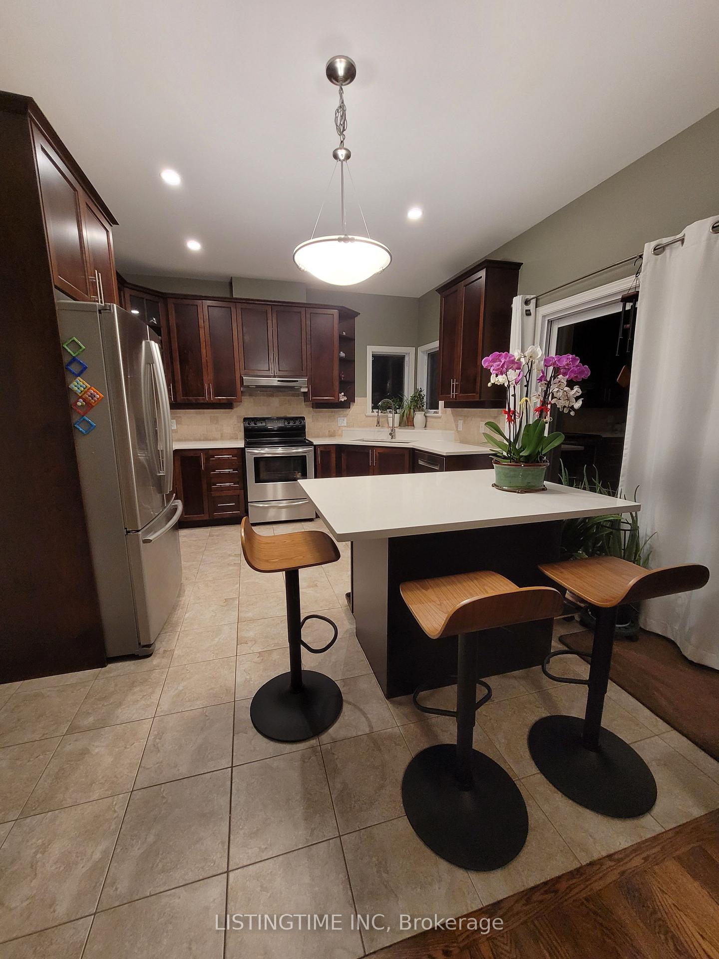 Photo 8 of 115 Sirocco Crescent, Ottawa, Stittsville (North) — HOMEH