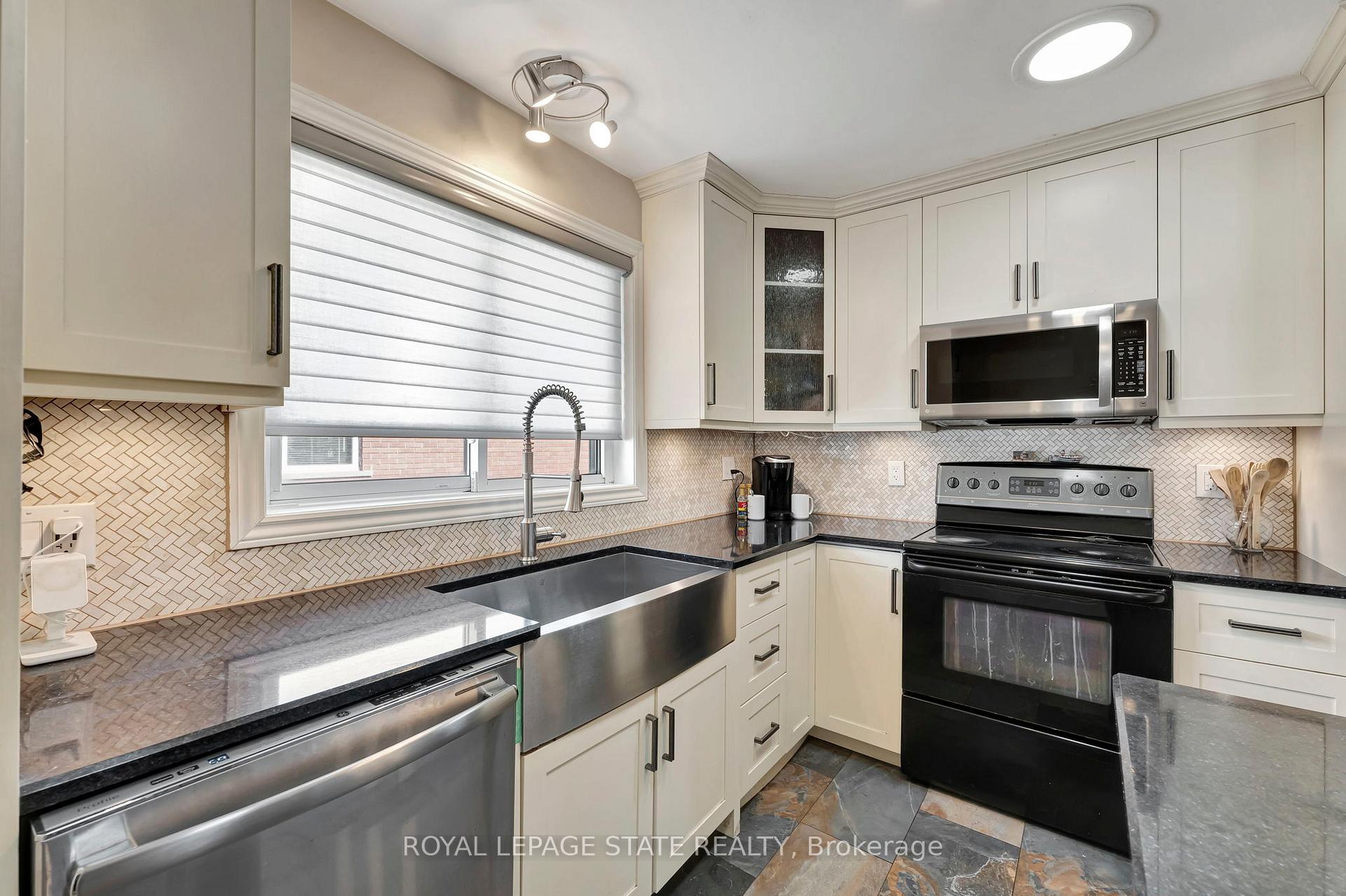 Photo 7 of 119 David Avenue, Hamilton, Hill Park — HOMEH