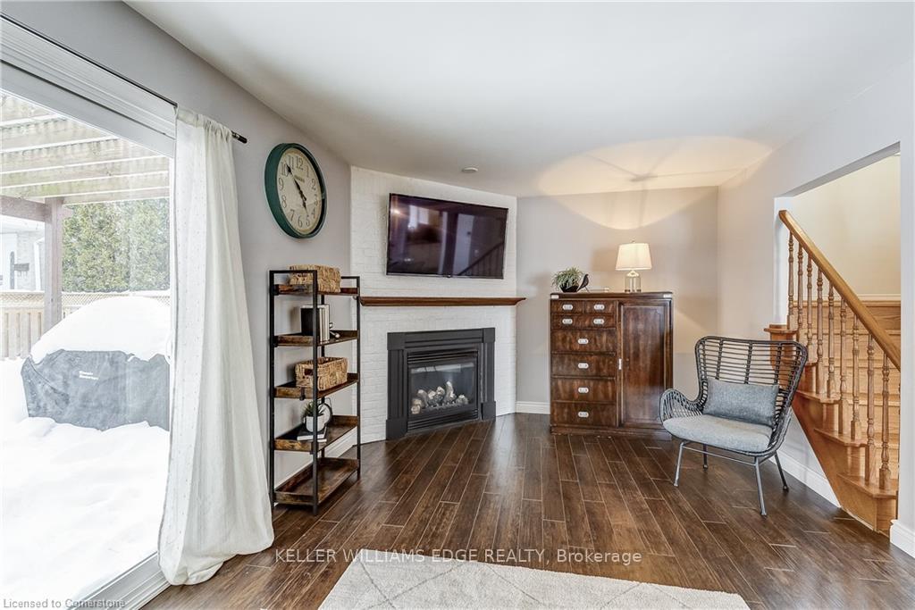 Photo 12 of 134 Charing Drive, Hamilton, Rushdale — HOMEH