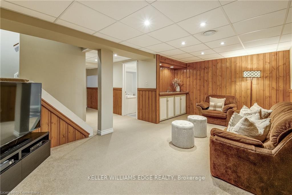 Photo 24 of 134 Charing Drive, Hamilton, Rushdale — HOMEH